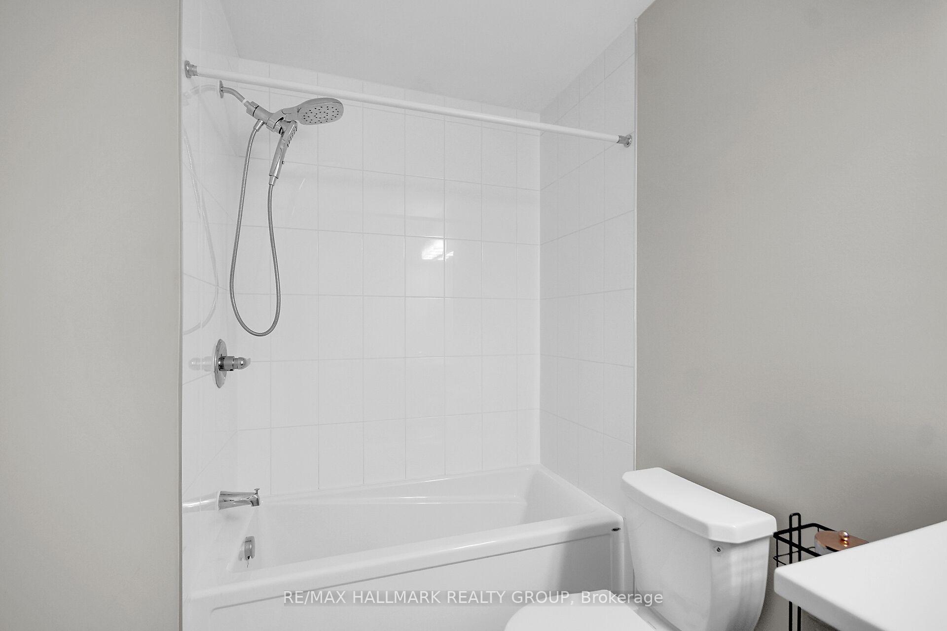 Photo 35 of 238 Pursuit Terrace, Ottawa, Richmond — HOMEH