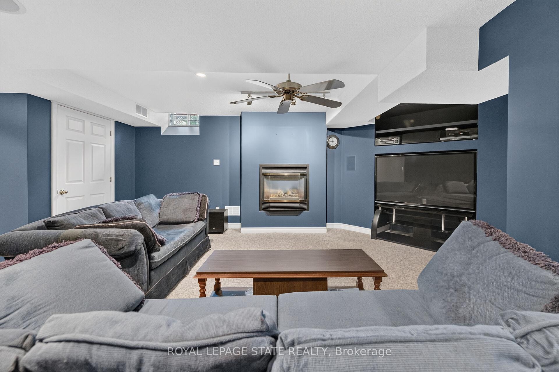 Photo 36 of 159 Thoroughbred Boulevard, Hamilton, Meadowlands — HOMEH