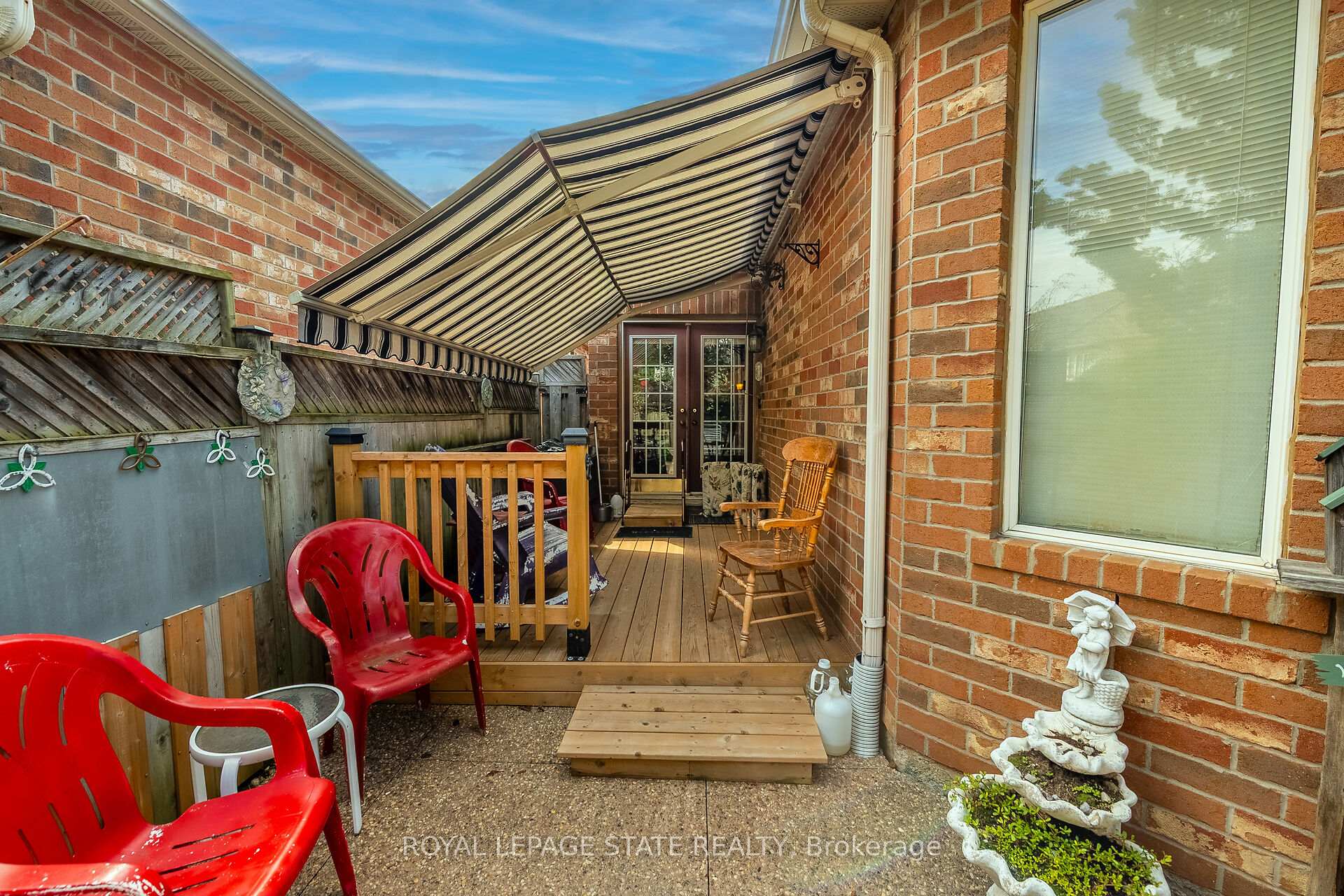 Photo 42 of 159 Thoroughbred Boulevard, Hamilton, Meadowlands — HOMEH