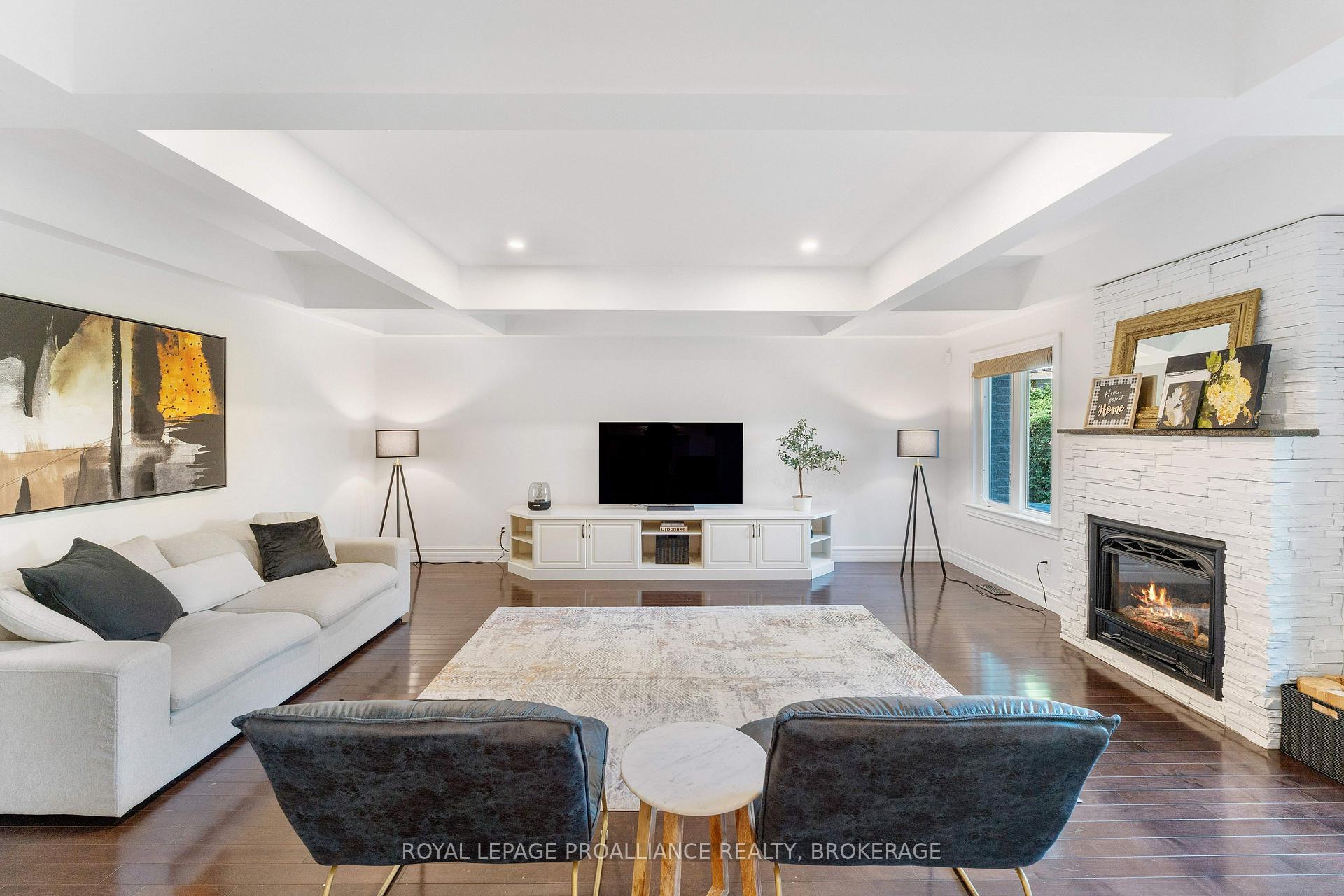Photo 14 of 81 Kenwoods Circle, Kingston, Kingston East (Incl Barret Crt) — HOMEH