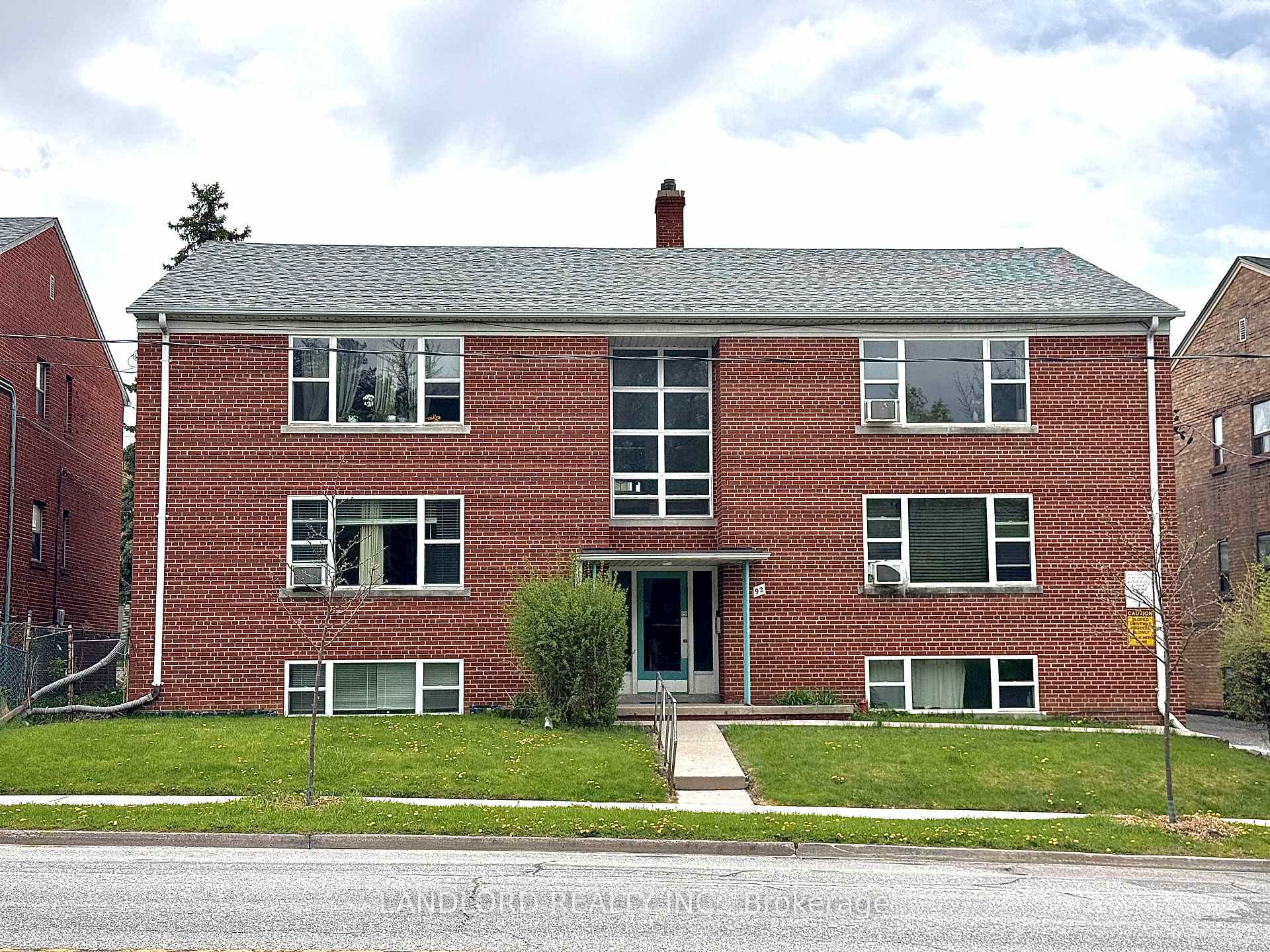 Photo 25 of Unit 5, 92 Trethewey Drive, North York, Beechborough-Greenbrook — HOMEH