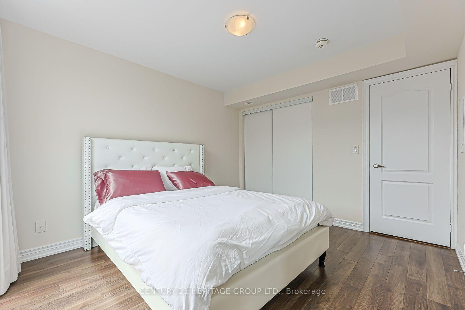 Photo 10 of Unit 216, 10 Dunshealth Way, Markham, Cornell — HOMEH
