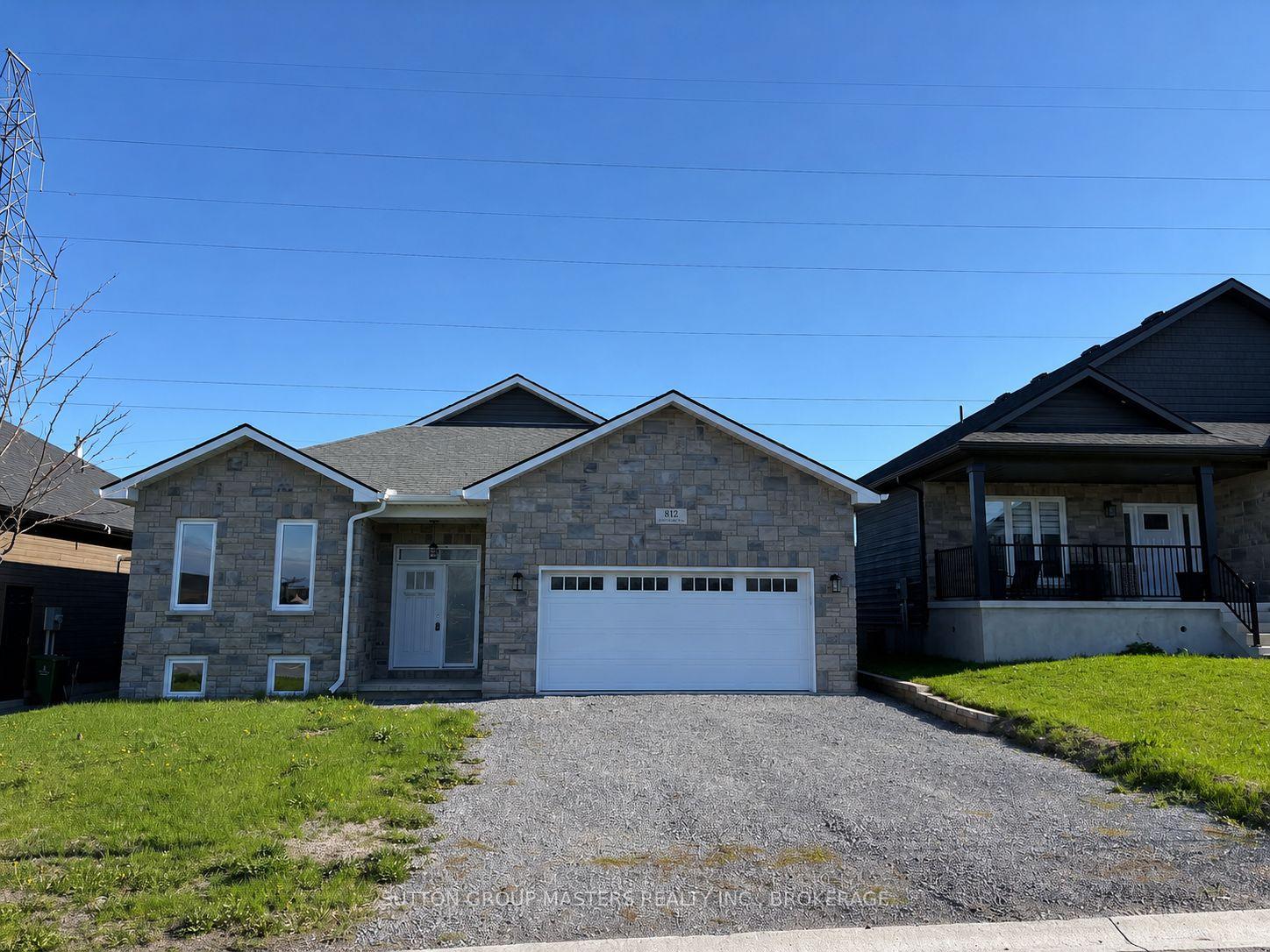 Photo of 812 Windermere Drive