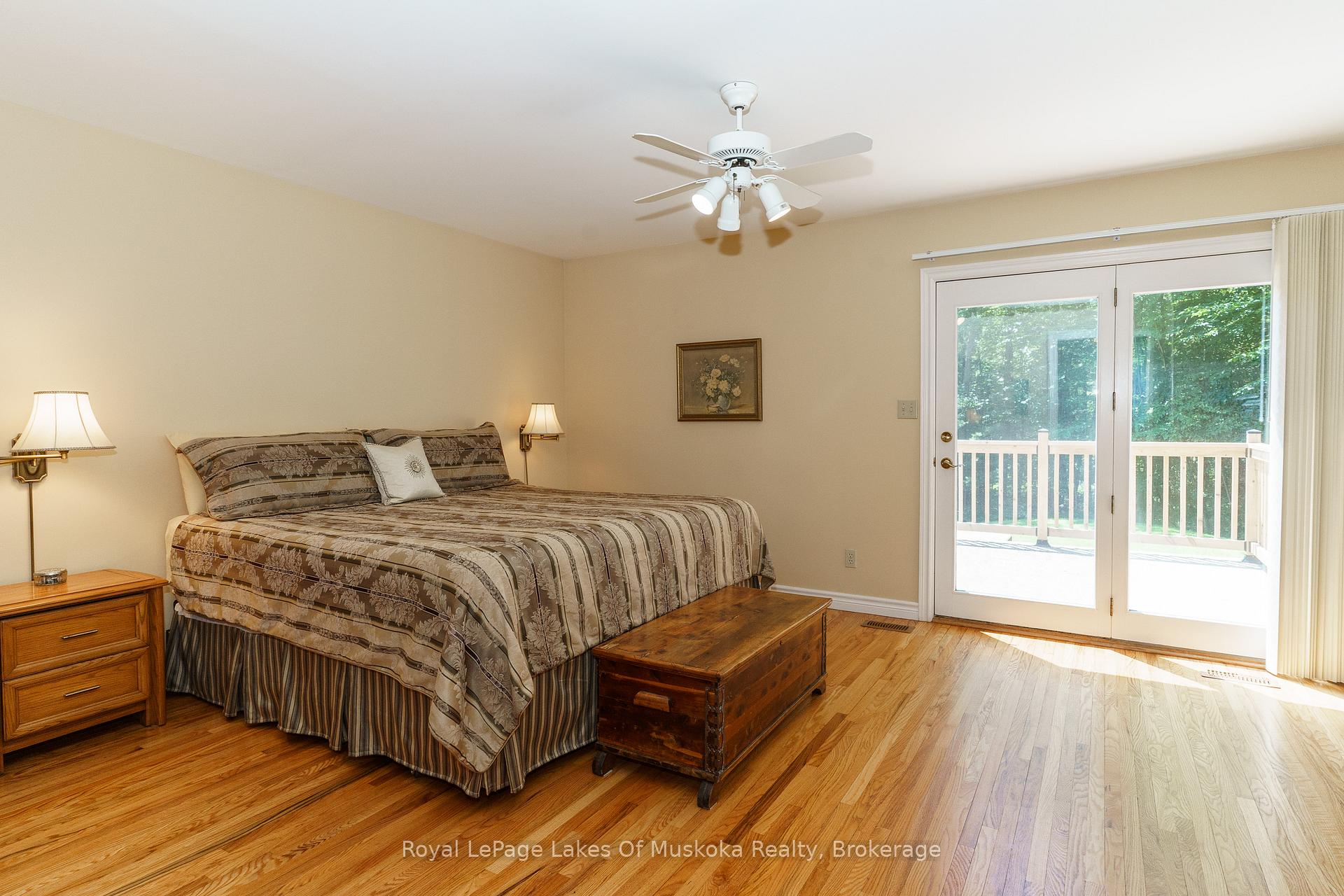 Photo 18 of 1020 Amelia Crescent, Gravenhurst, Morrison — HOMEH