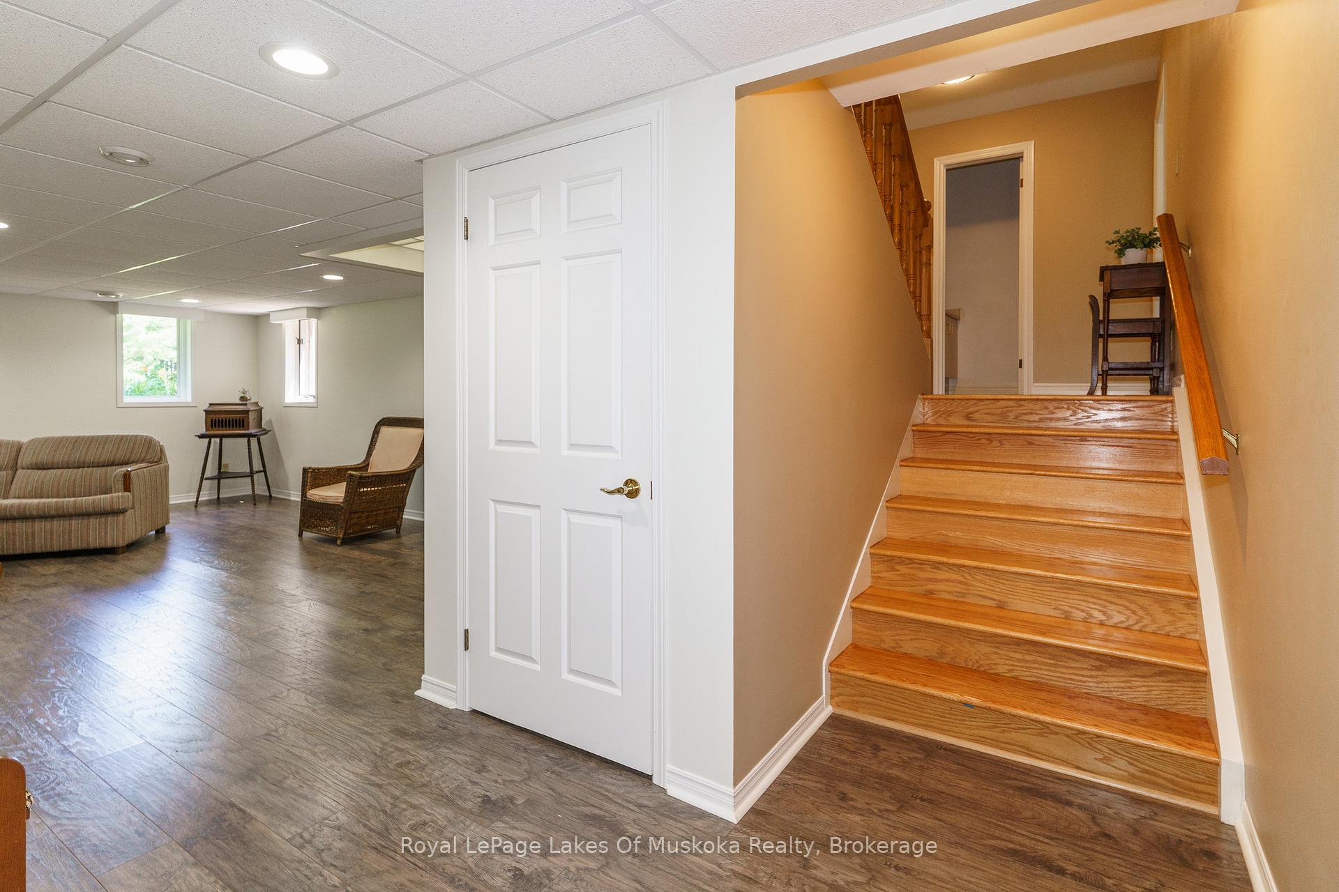 Photo 21 of 1020 Amelia Crescent, Gravenhurst, Morrison — HOMEH