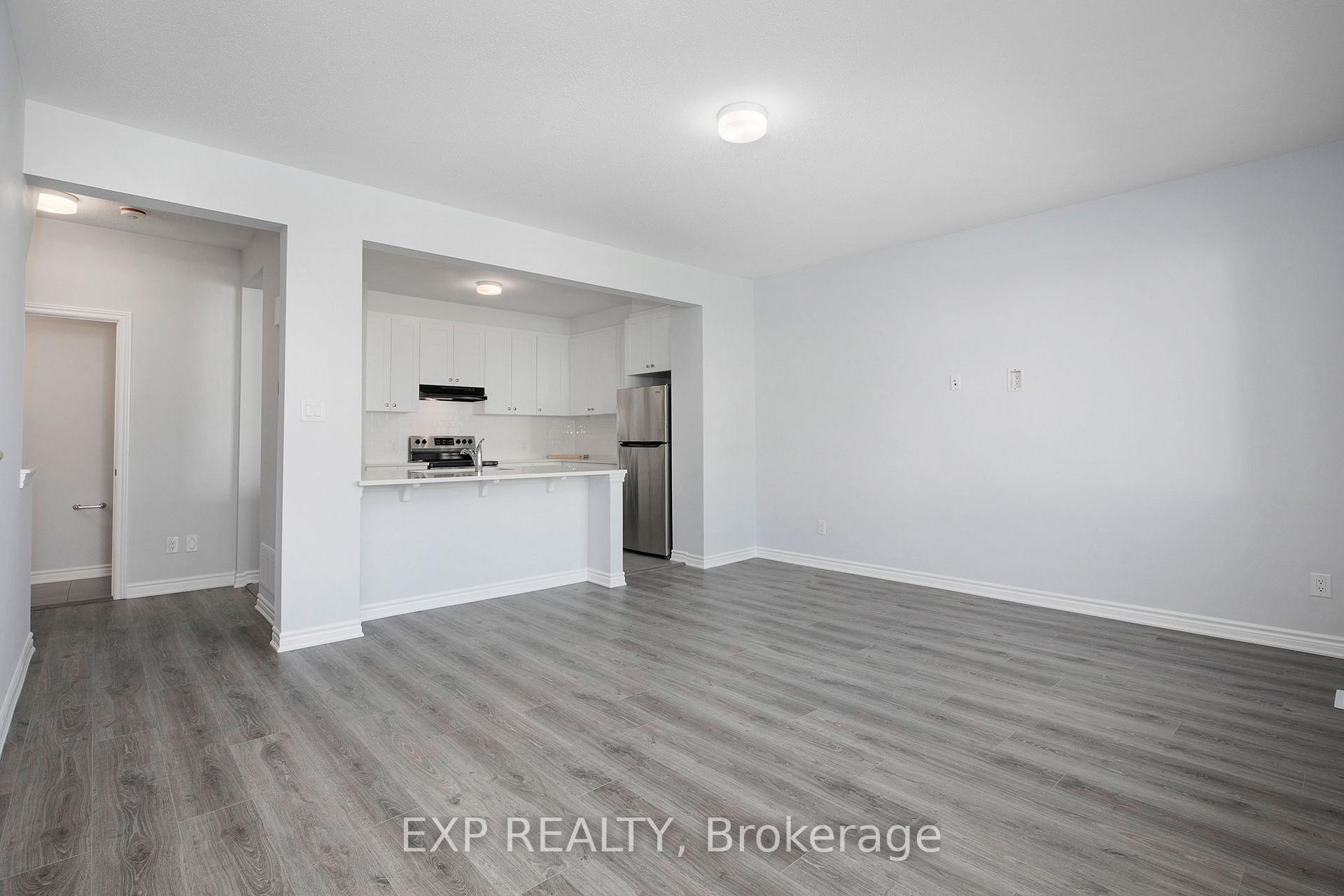 Photo 7 of 96 Ballinora Way, Ottawa, Stittsville (North) — HOMEH