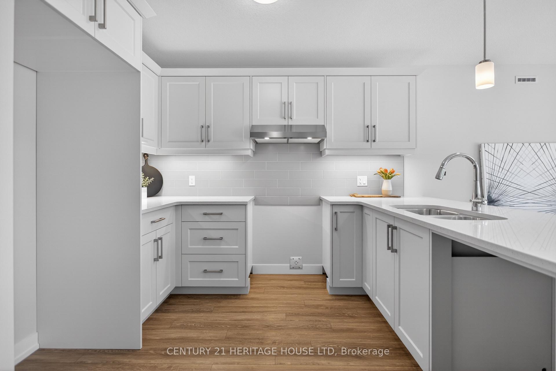 Photo 10 of 115 Styles Drive, St. Thomas — HOMEH