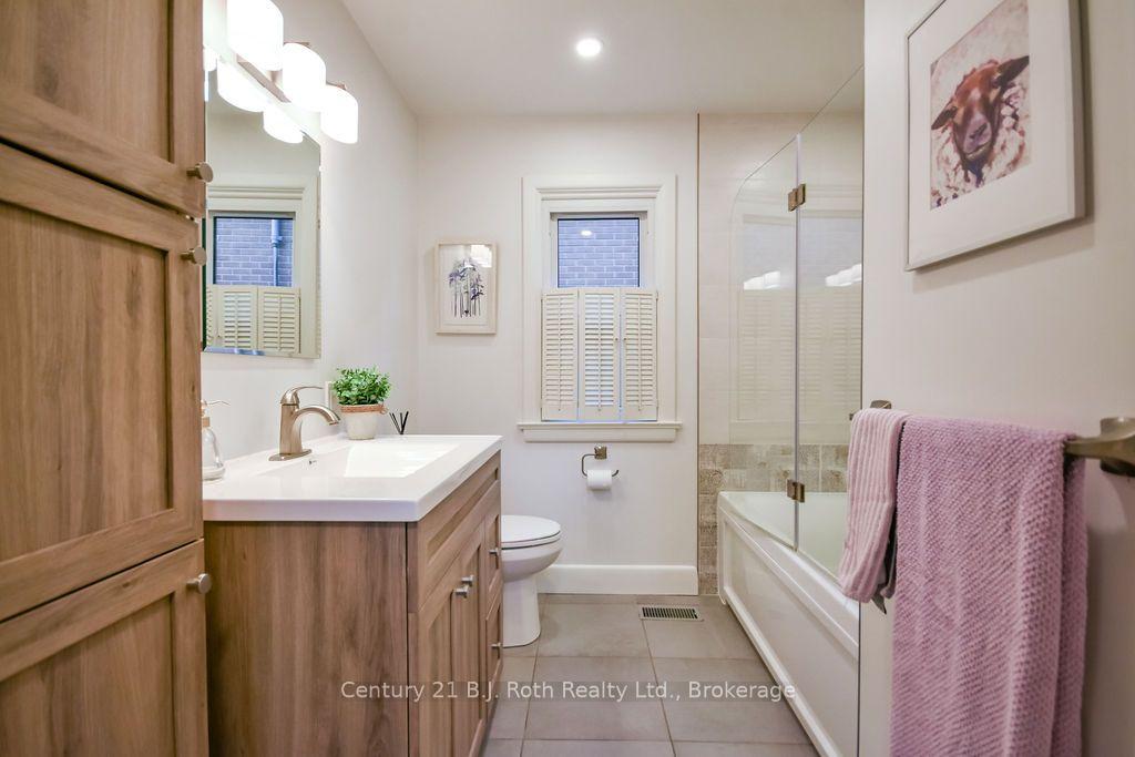 Photo 20 of 157 Parkview Avenue, Orillia — HOMEH