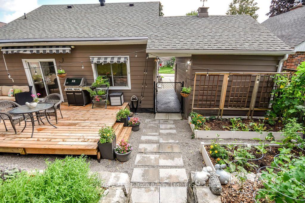 Photo 38 of 157 Parkview Avenue, Orillia — HOMEH