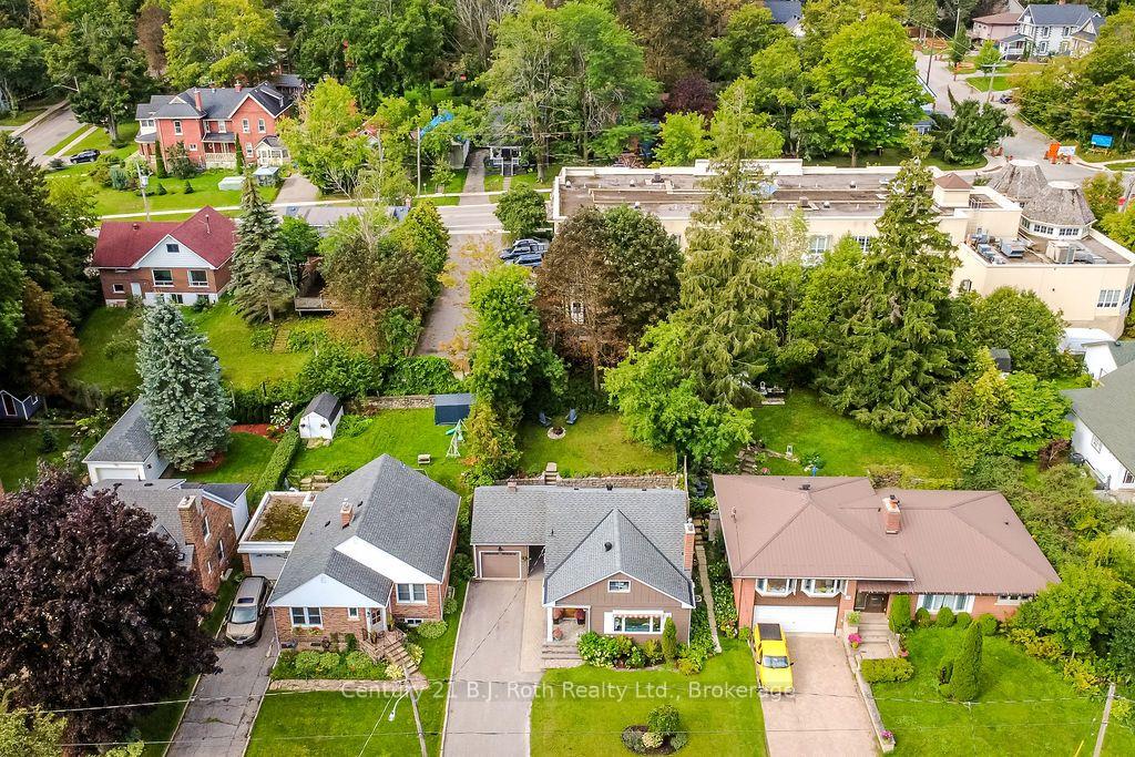 Photo 43 of 157 Parkview Avenue, Orillia — HOMEH