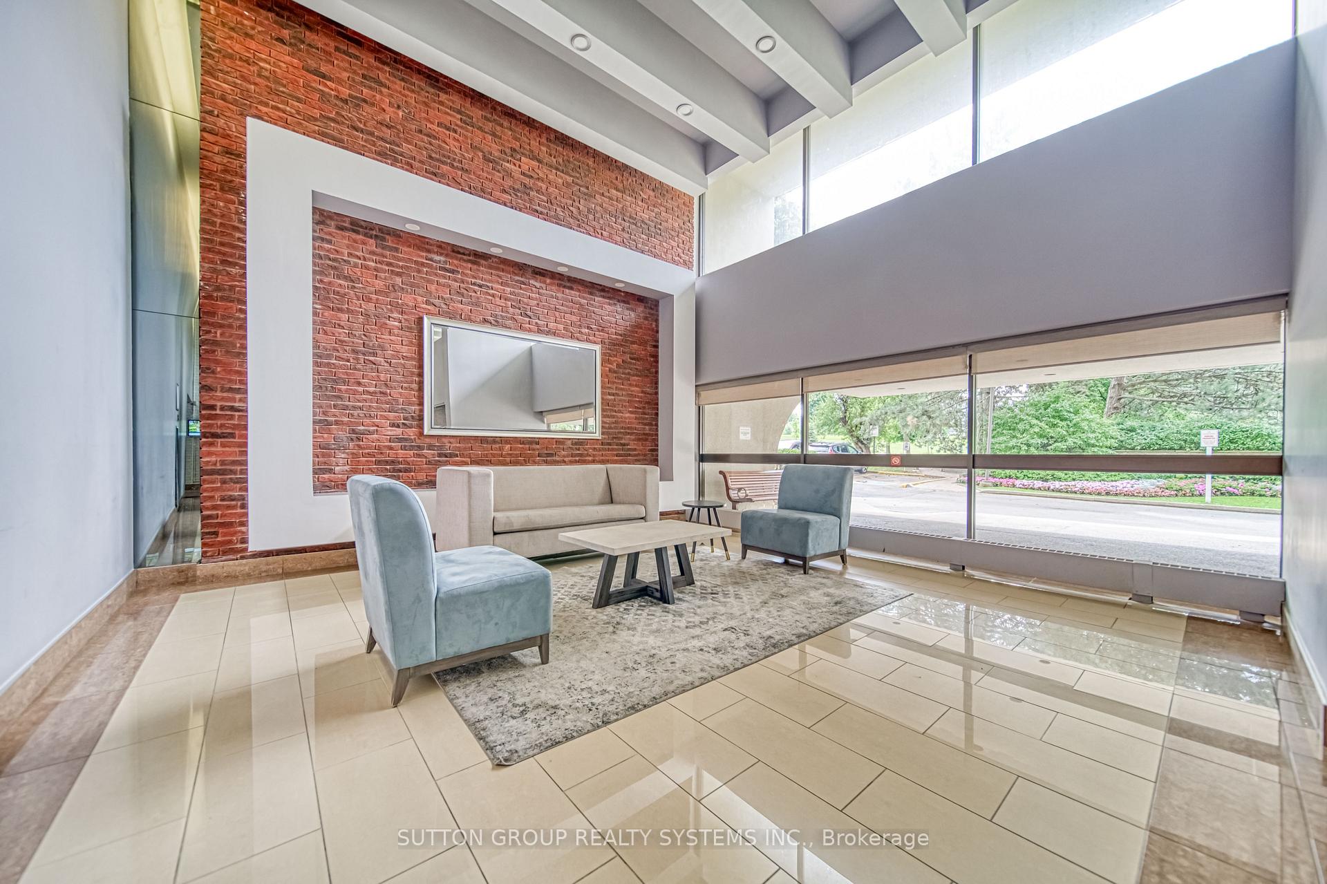 Photo 3 of Unit 1811, 260 Seneca Hill Drive, North York, Don Valley Village — HOMEH