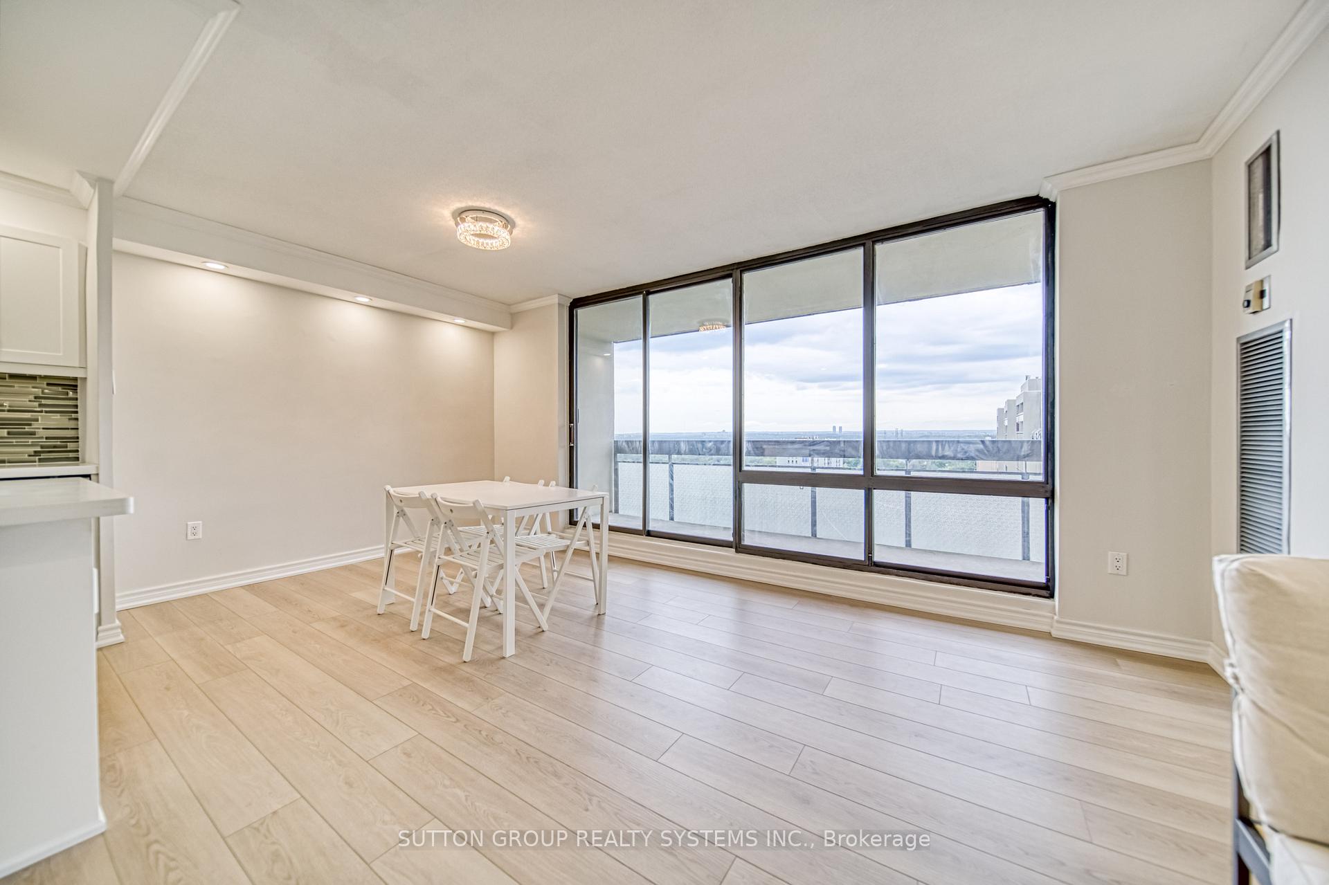 Photo 15 of Unit 1811, 260 Seneca Hill Drive, North York, Don Valley Village — HOMEH
