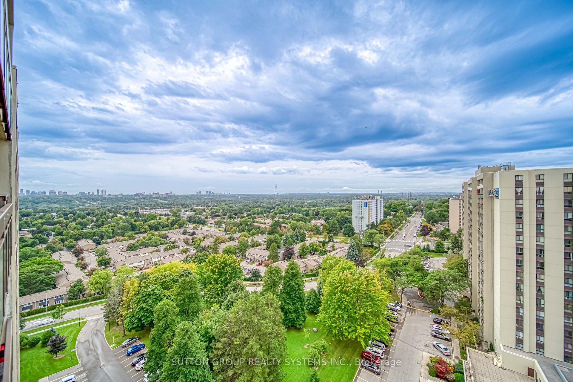 Photo 18 of Unit 1811, 260 Seneca Hill Drive, North York, Don Valley Village — HOMEH