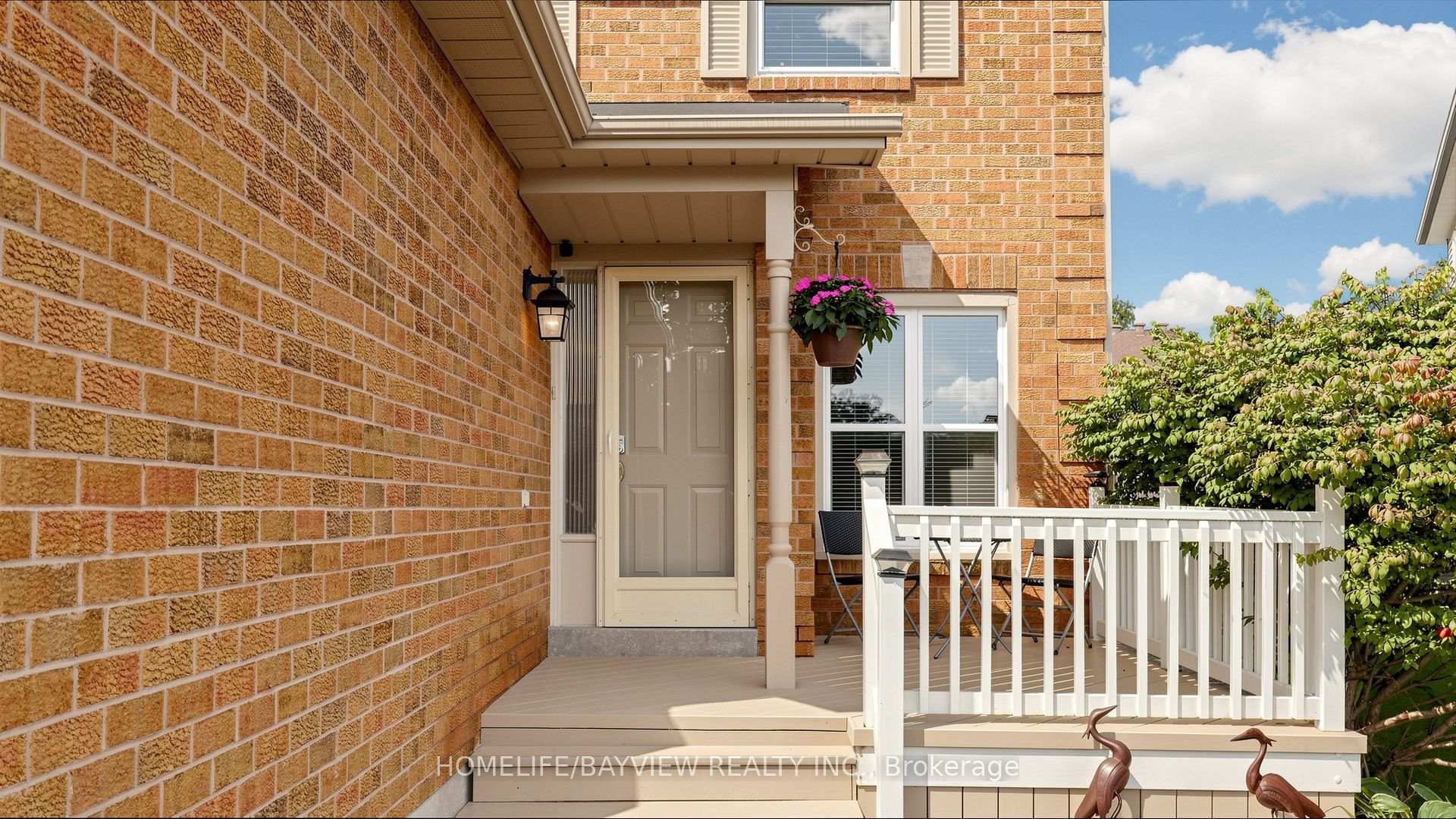 Photo 4 of 20 Doon Crescent, Georgina, Keswick North — HOMEH