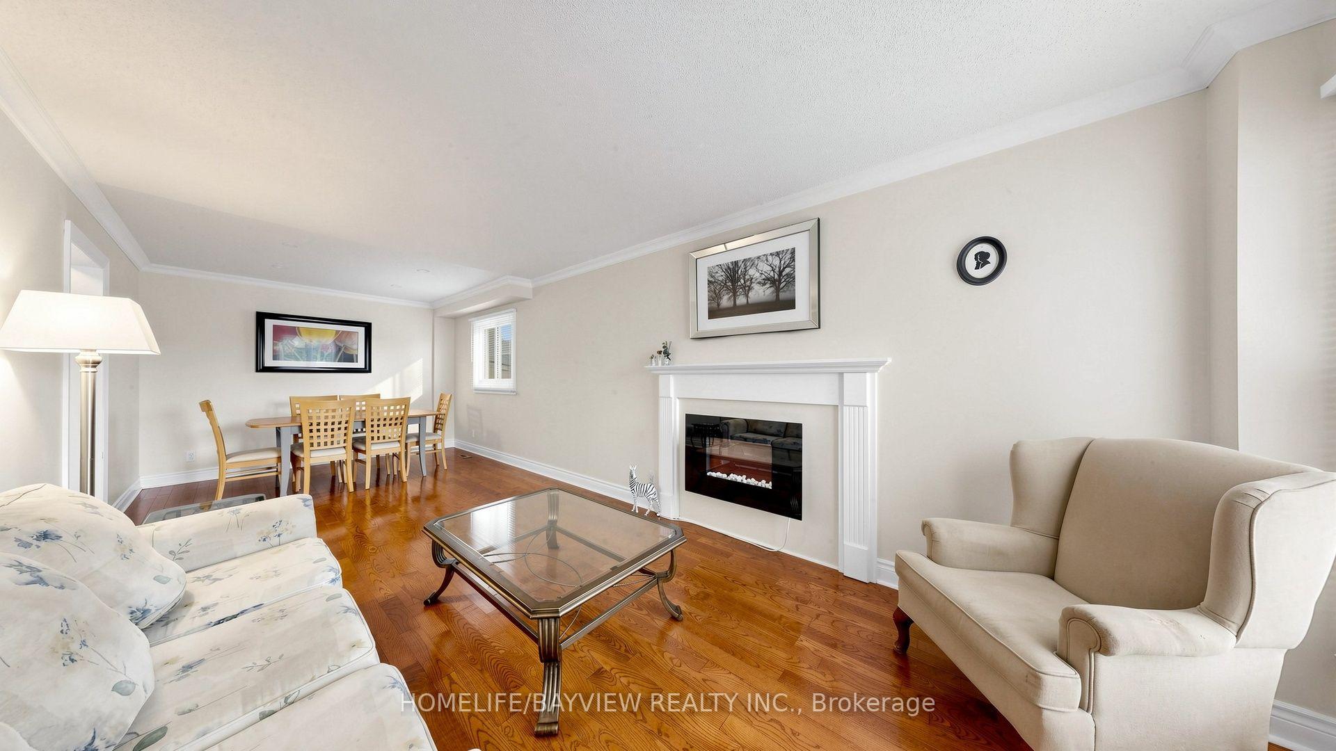Photo 10 of 20 Doon Crescent, Georgina, Keswick North — HOMEH