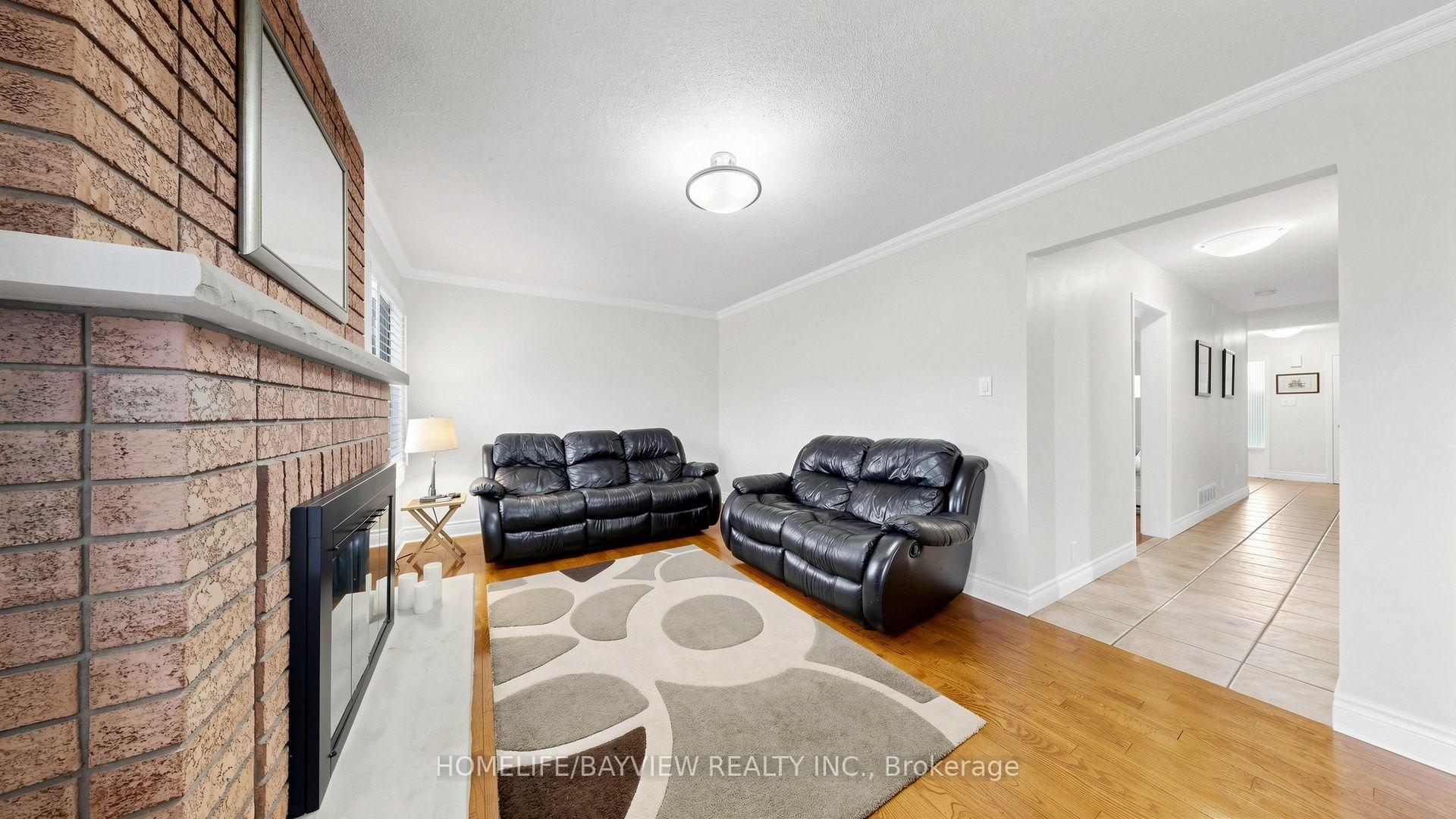 Photo 18 of 20 Doon Crescent, Georgina, Keswick North — HOMEH