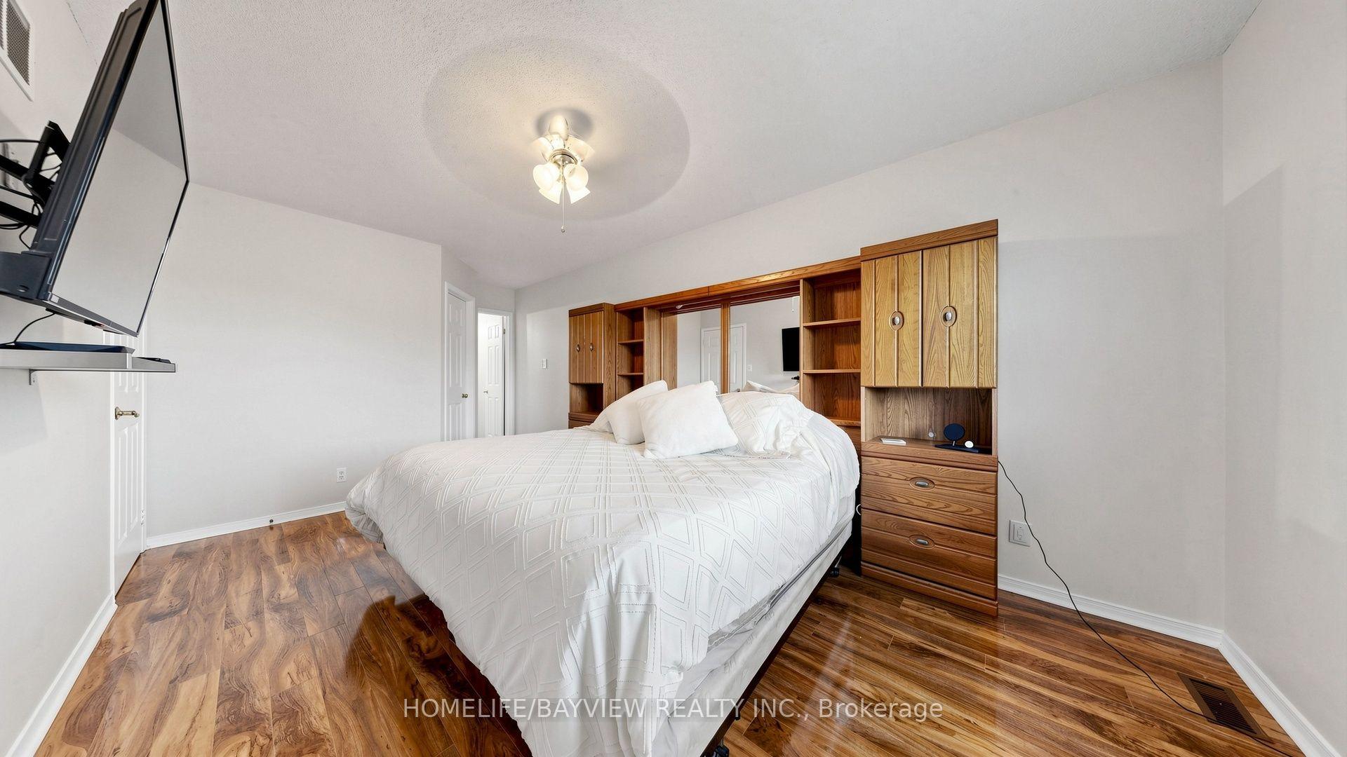 Photo 32 of 20 Doon Crescent, Georgina, Keswick North — HOMEH