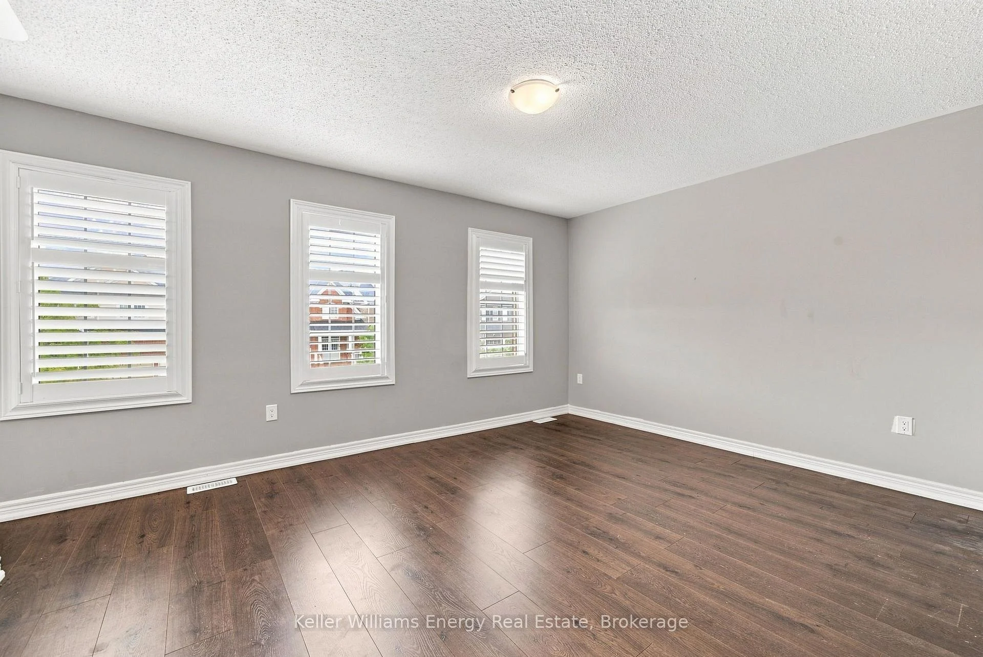 Photo 33 of 1677 Frederick Mason Drive, Oshawa, Taunton — HOMEH