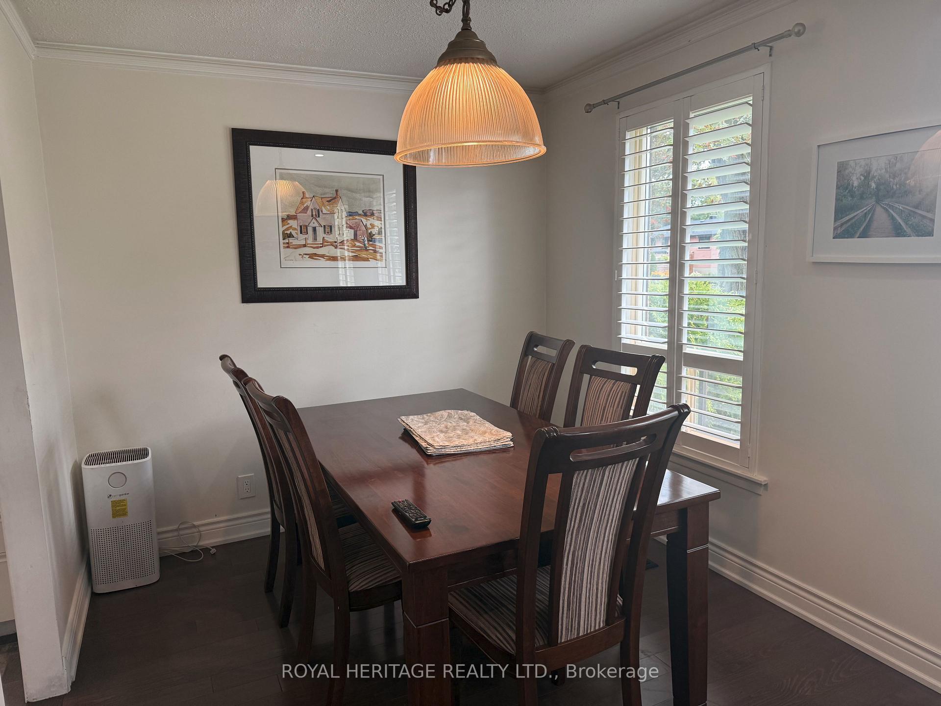 Photo 4 of 1402 Fordon Avenue, Pickering, Bay Ridges — HOMEH
