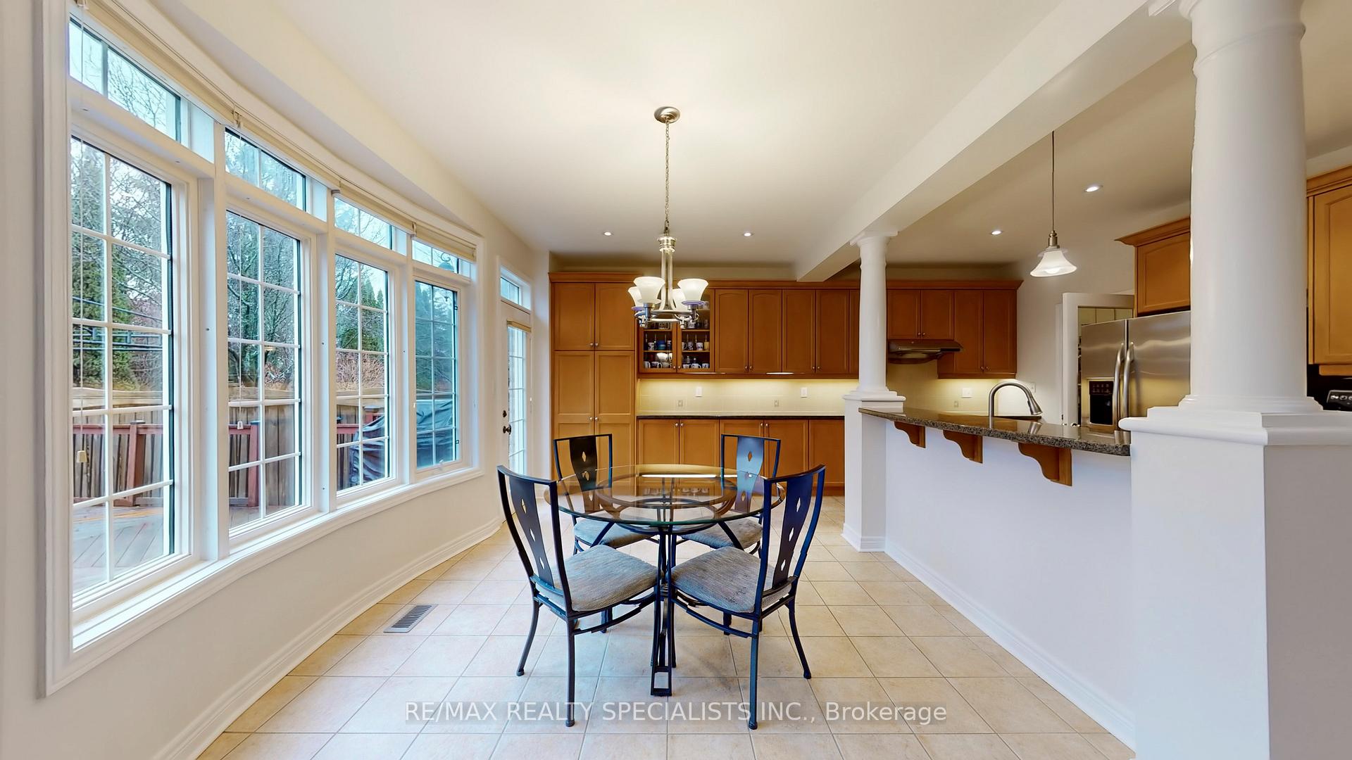 Photo 13 of 2258 Rochester Circle, Oakville, Bronte Creek — HOMEH