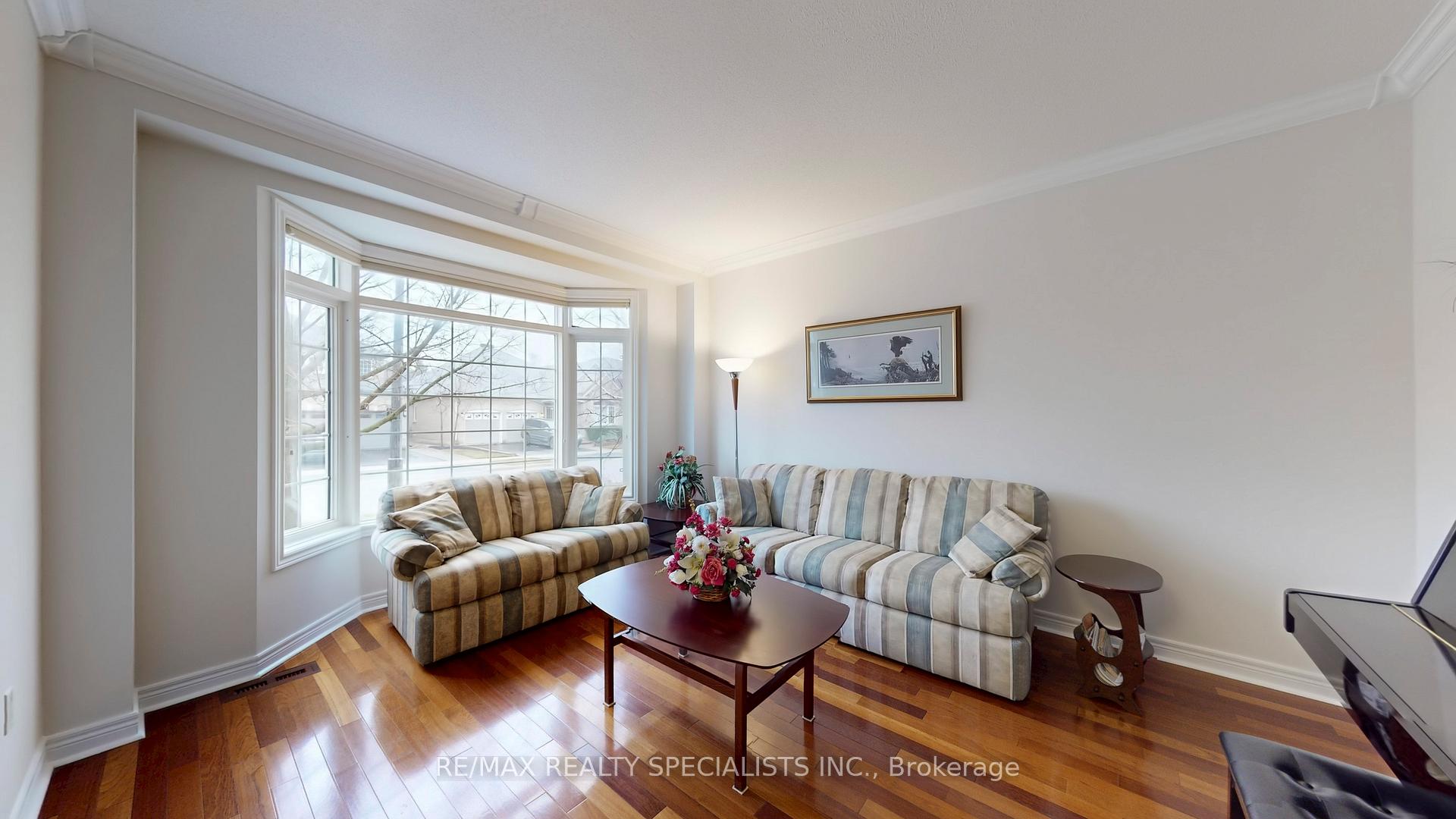 Photo 17 of 2258 Rochester Circle, Oakville, Bronte Creek — HOMEH