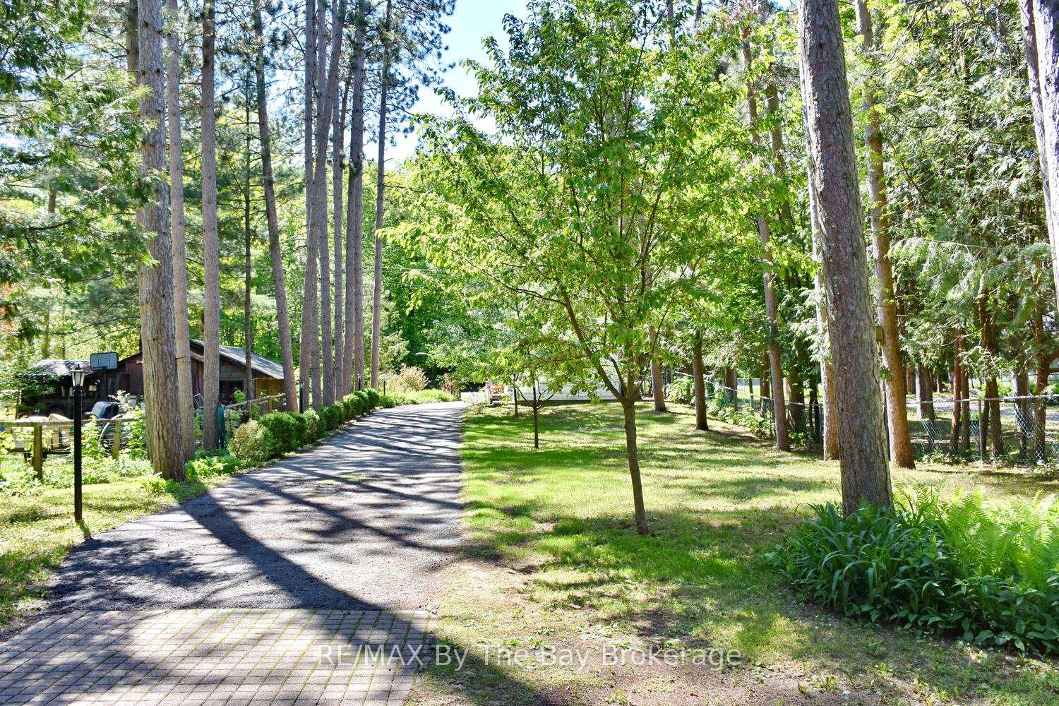 Photo 11 of 2284 South Orr Lake Road, Springwater, Rural Springwater — HOMEH