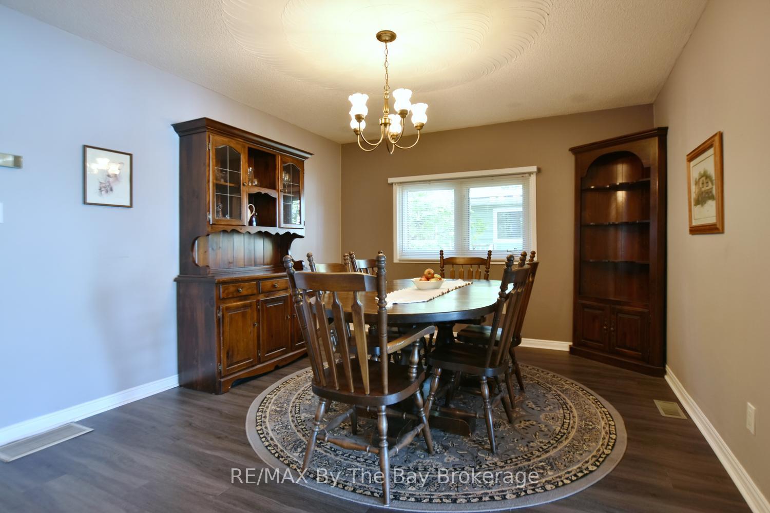 Photo 16 of 2284 South Orr Lake Road, Springwater, Rural Springwater — HOMEH