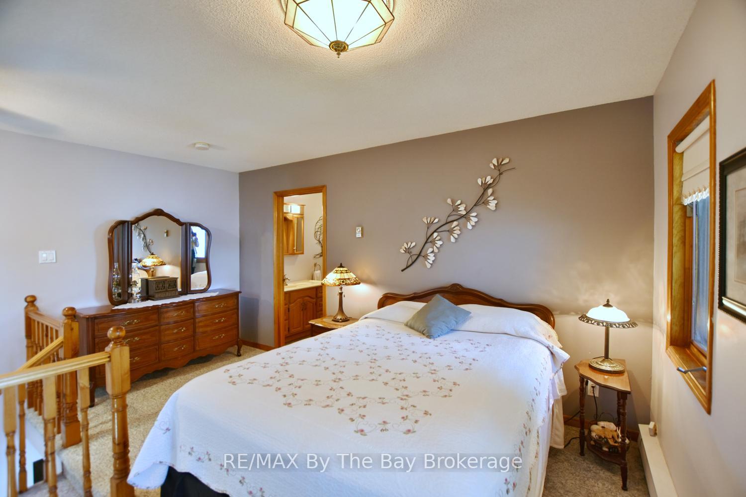 Photo 35 of 2284 South Orr Lake Road, Springwater, Rural Springwater — HOMEH