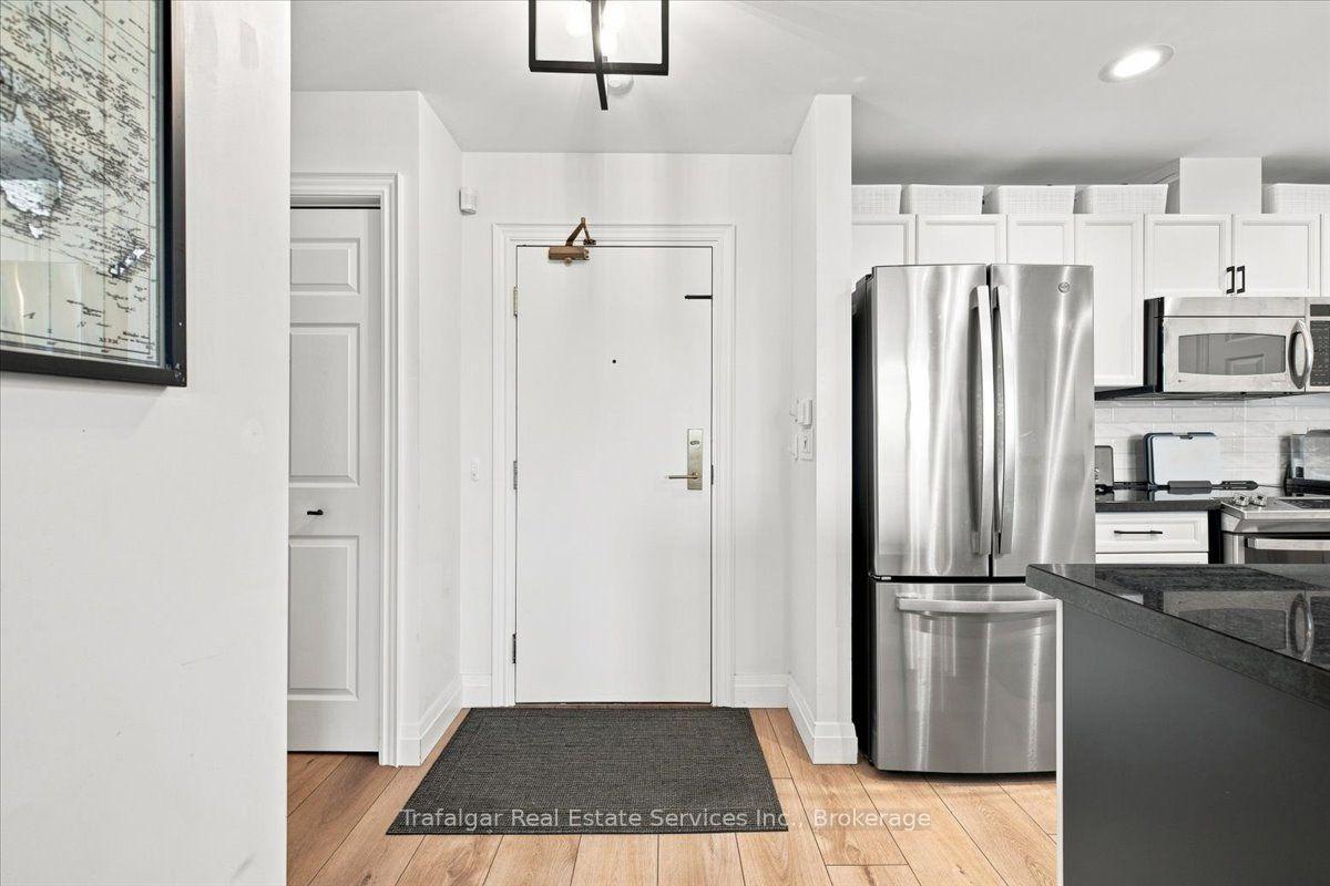Photo 8 of Unit 701, 399 Elizabeth Street, Burlington, Brant — HOMEH