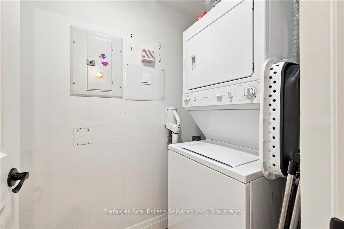 Photo 10 of Unit 701, 399 Elizabeth Street, Burlington, Brant — HOMEH