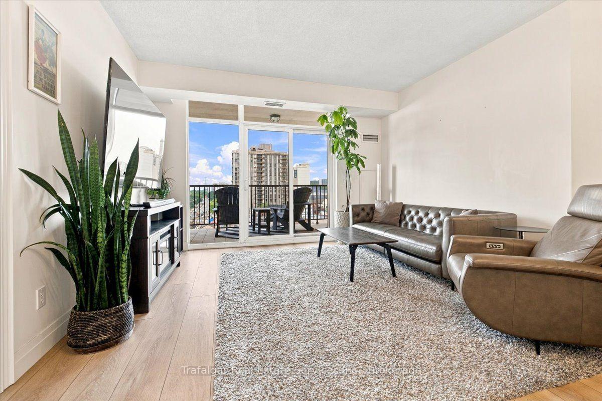 Photo 15 of Unit 701, 399 Elizabeth Street, Burlington, Brant — HOMEH