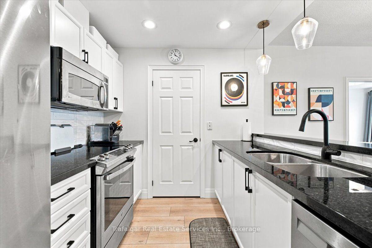 Photo 22 of Unit 701, 399 Elizabeth Street, Burlington, Brant — HOMEH