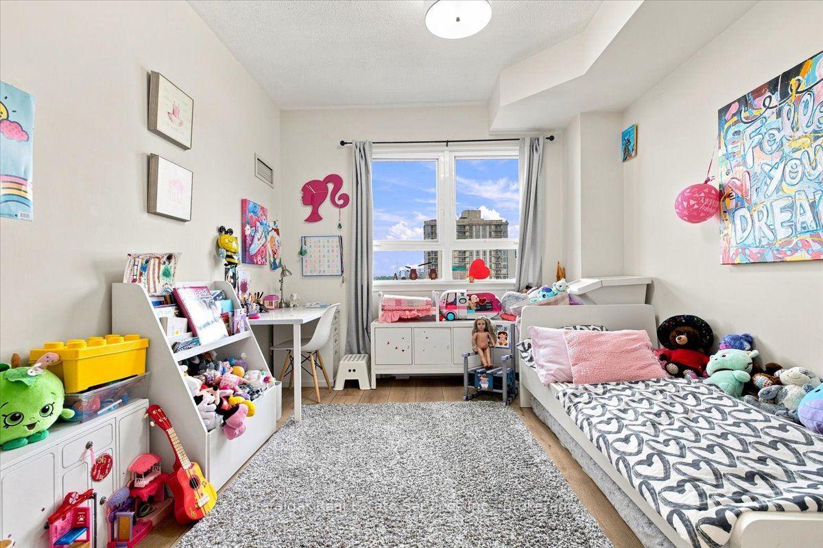 Photo 32 of Unit 701, 399 Elizabeth Street, Burlington, Brant — HOMEH