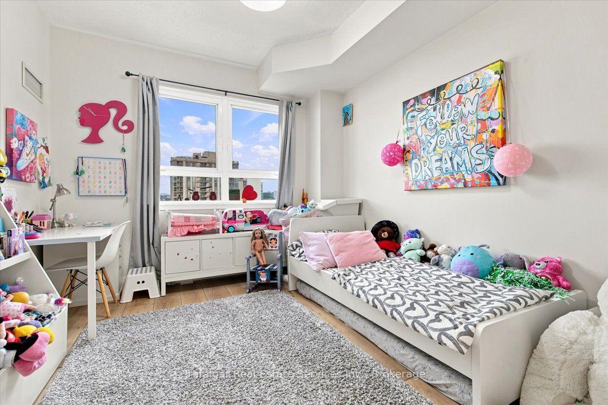 Photo 33 of Unit 701, 399 Elizabeth Street, Burlington, Brant — HOMEH