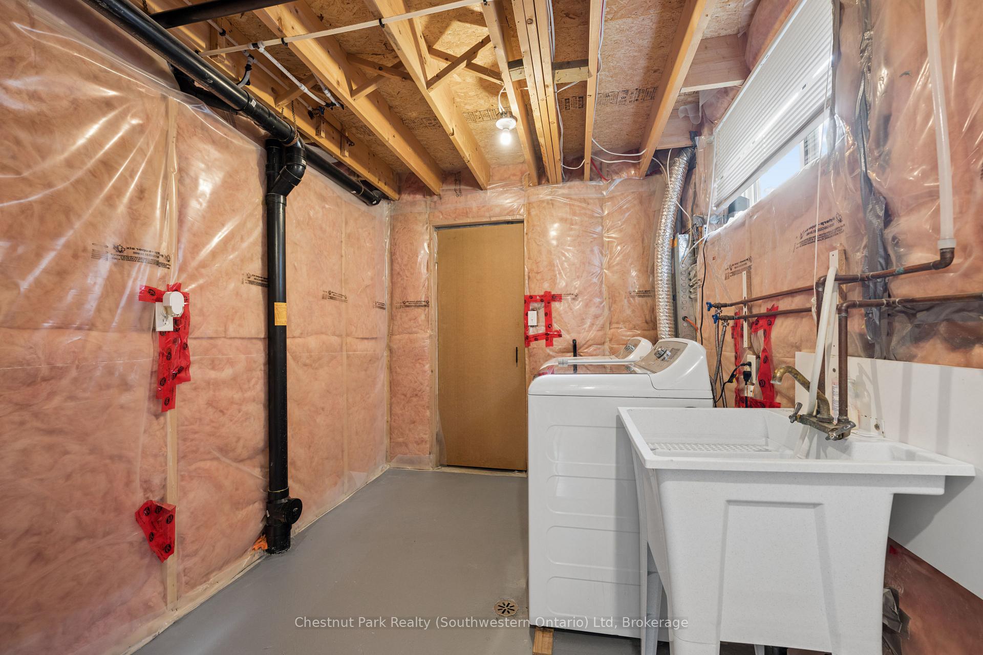 Photo 31 of 14 Sandcreek Lane, Guelph, Grange Road — HOMEH