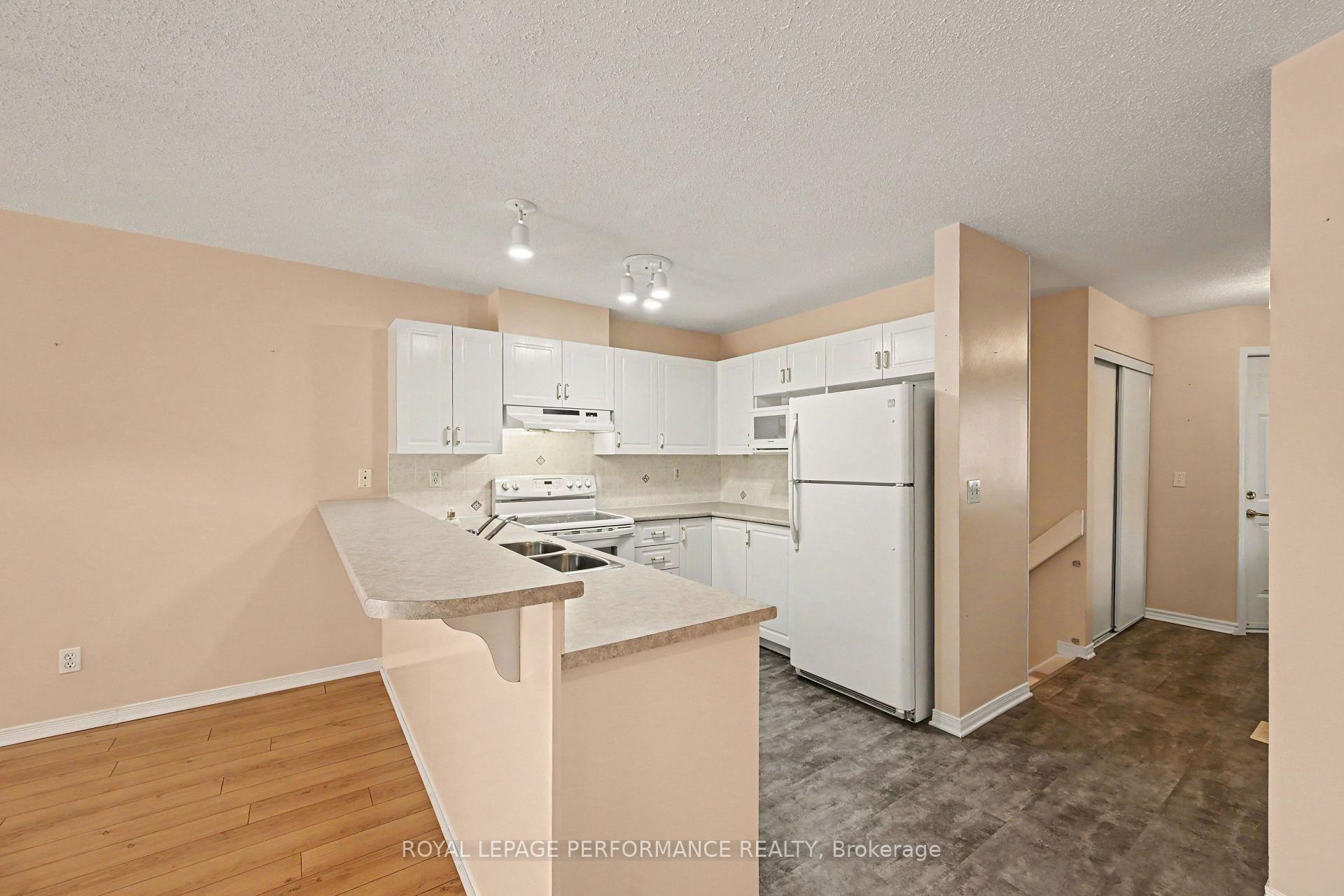 Photo 15 of 18 Daphne Crescent, Ottawa, Stittsville (South) — HOMEH