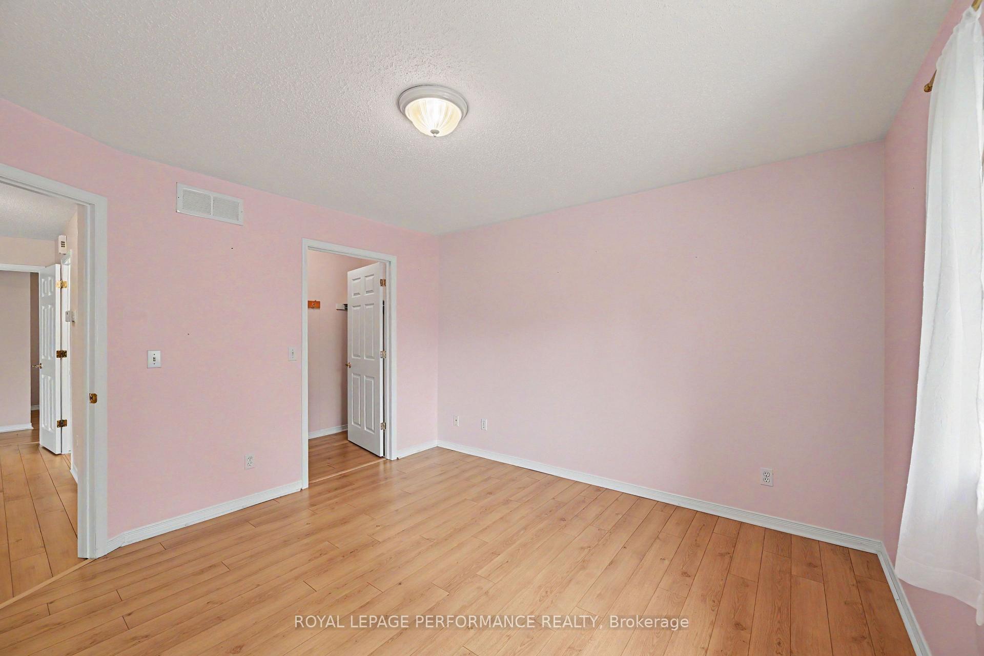 Photo 17 of 18 Daphne Crescent, Ottawa, Stittsville (South) — HOMEH