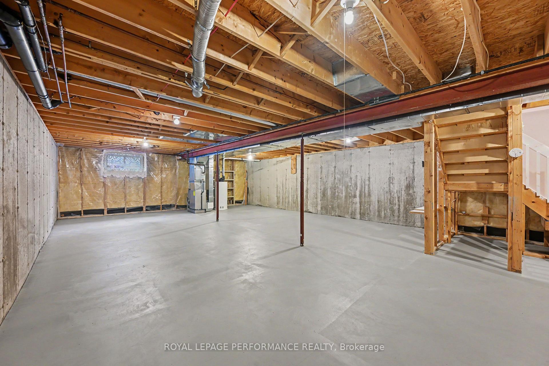 Photo 23 of 18 Daphne Crescent, Ottawa, Stittsville (South) — HOMEH