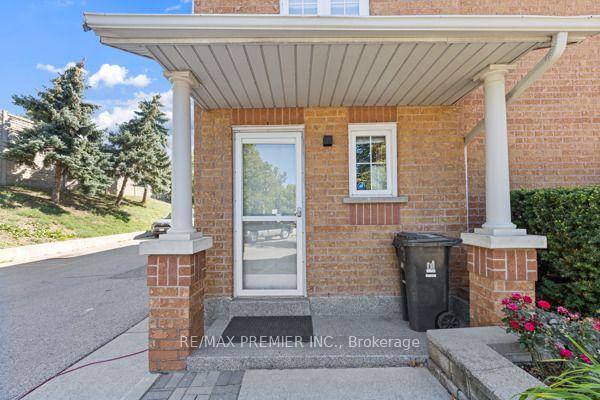 Photo 3 of Unit 8, 116 Rory Road, North York, Maple Leaf — HOMEH