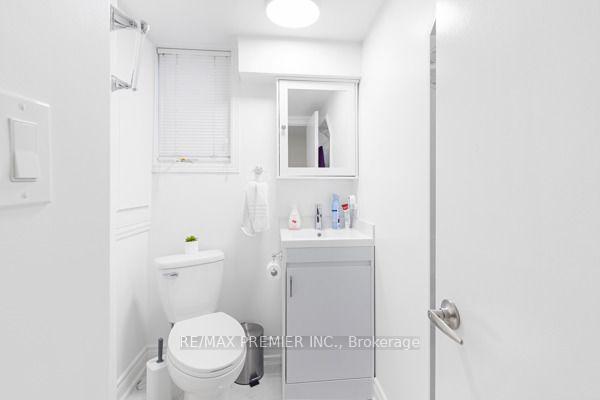 Photo 16 of Unit 8, 116 Rory Road, North York, Maple Leaf — HOMEH