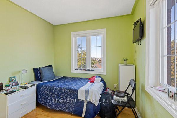 Photo 18 of Unit 8, 116 Rory Road, North York, Maple Leaf — HOMEH