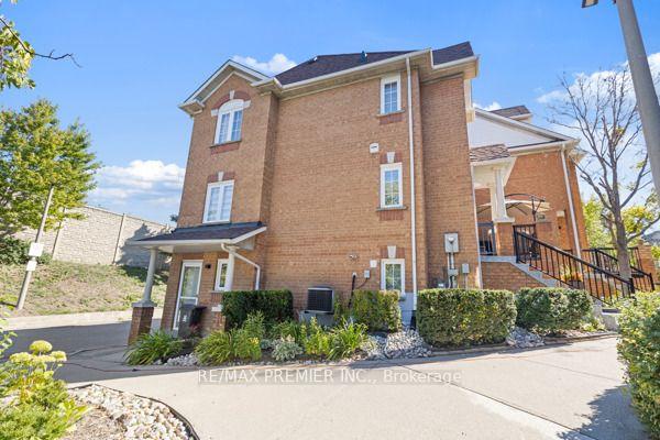 Photo 31 of Unit 8, 116 Rory Road, North York, Maple Leaf — HOMEH