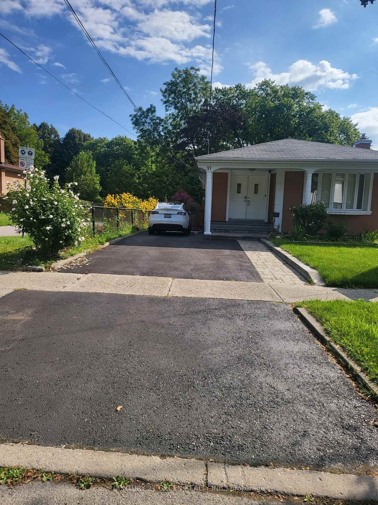 Photo 1 of Unit BSMT, 37 Ravenview Drive, Scarborough, West Hill — HOMEH