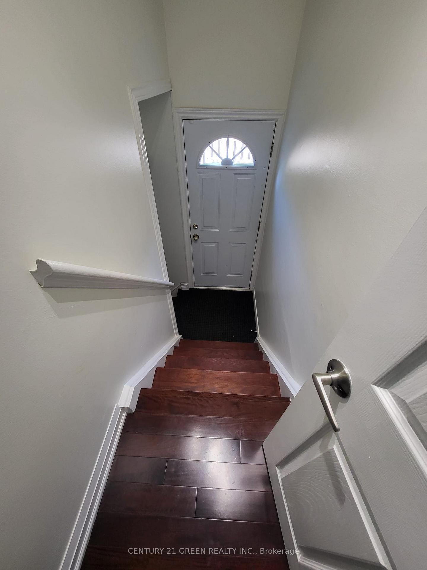 Photo 3 of Unit BSMT, 37 Ravenview Drive, Scarborough, West Hill — HOMEH
