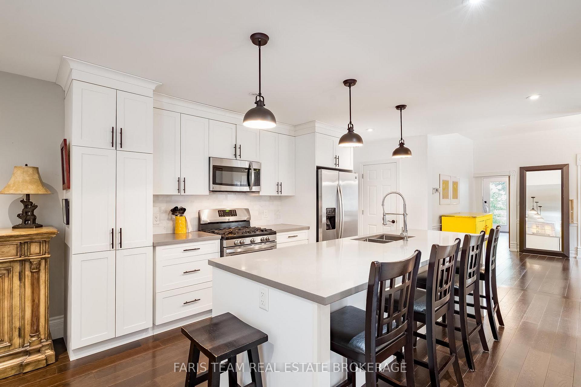 Photo 10 of 108 Beech Street, Collingwood — HOMEH