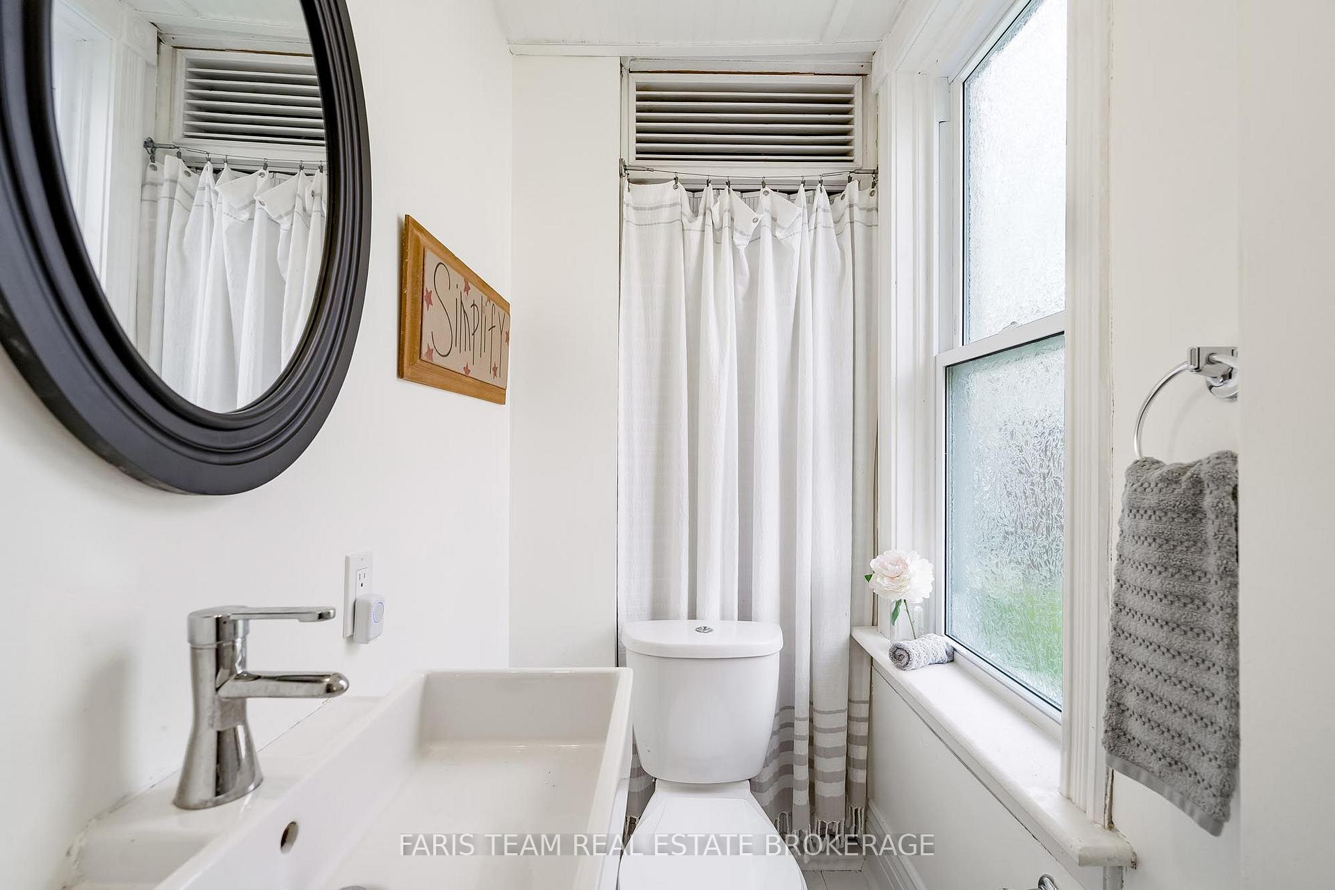 Photo 19 of 108 Beech Street, Collingwood — HOMEH