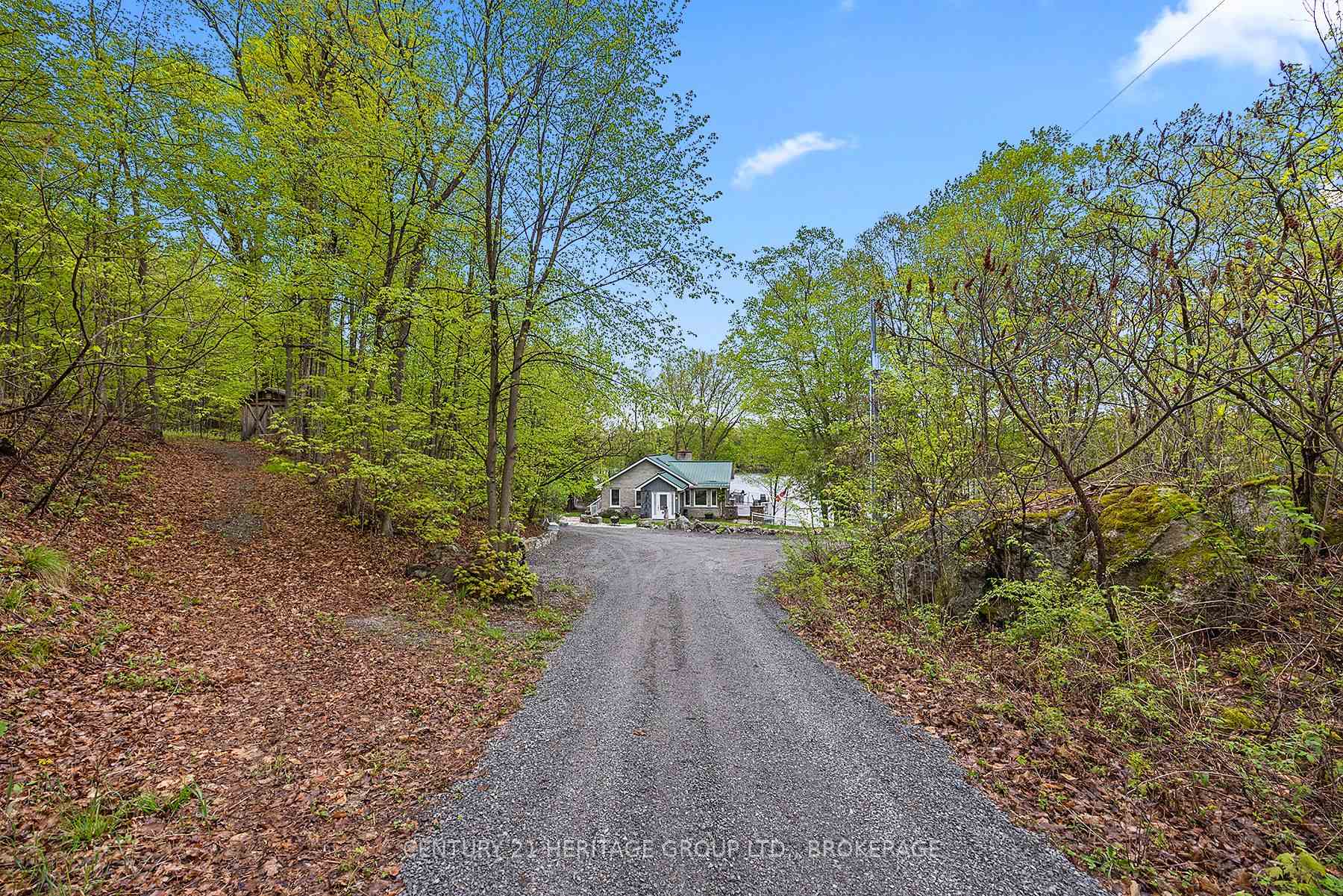 Photo 6 of 8126 Perth Road, South Frontenac, Frontenac South — HOMEH