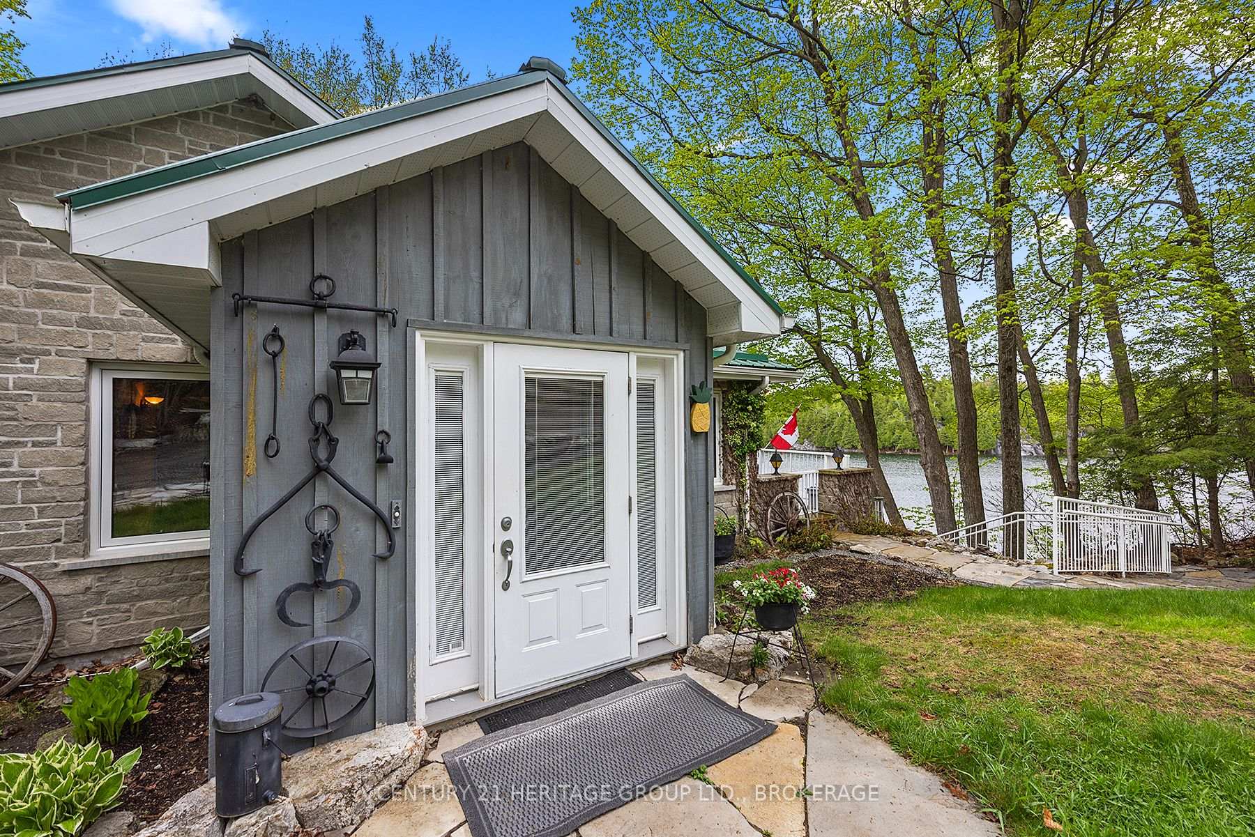Photo 10 of 8126 Perth Road, South Frontenac, Frontenac South — HOMEH