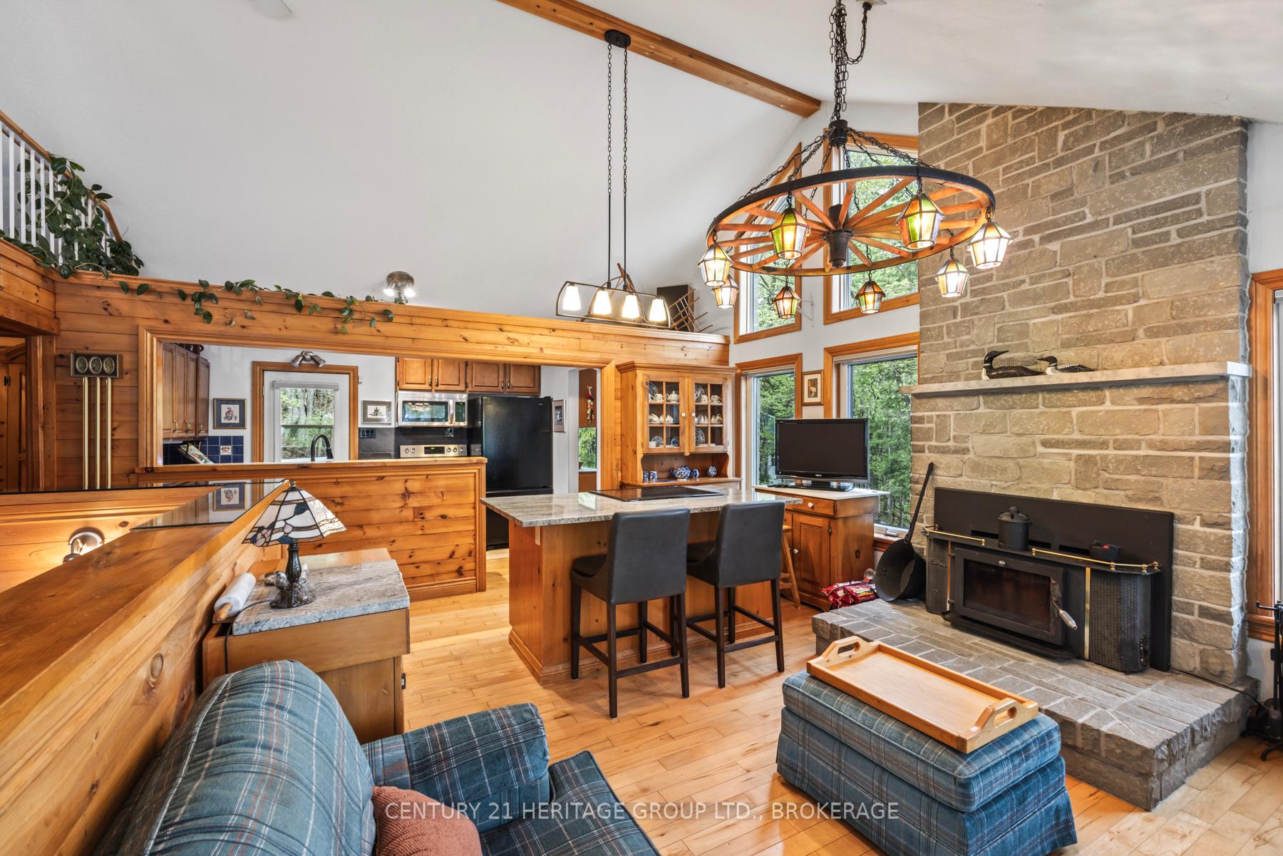 Photo 31 of 8126 Perth Road, South Frontenac, Frontenac South — HOMEH