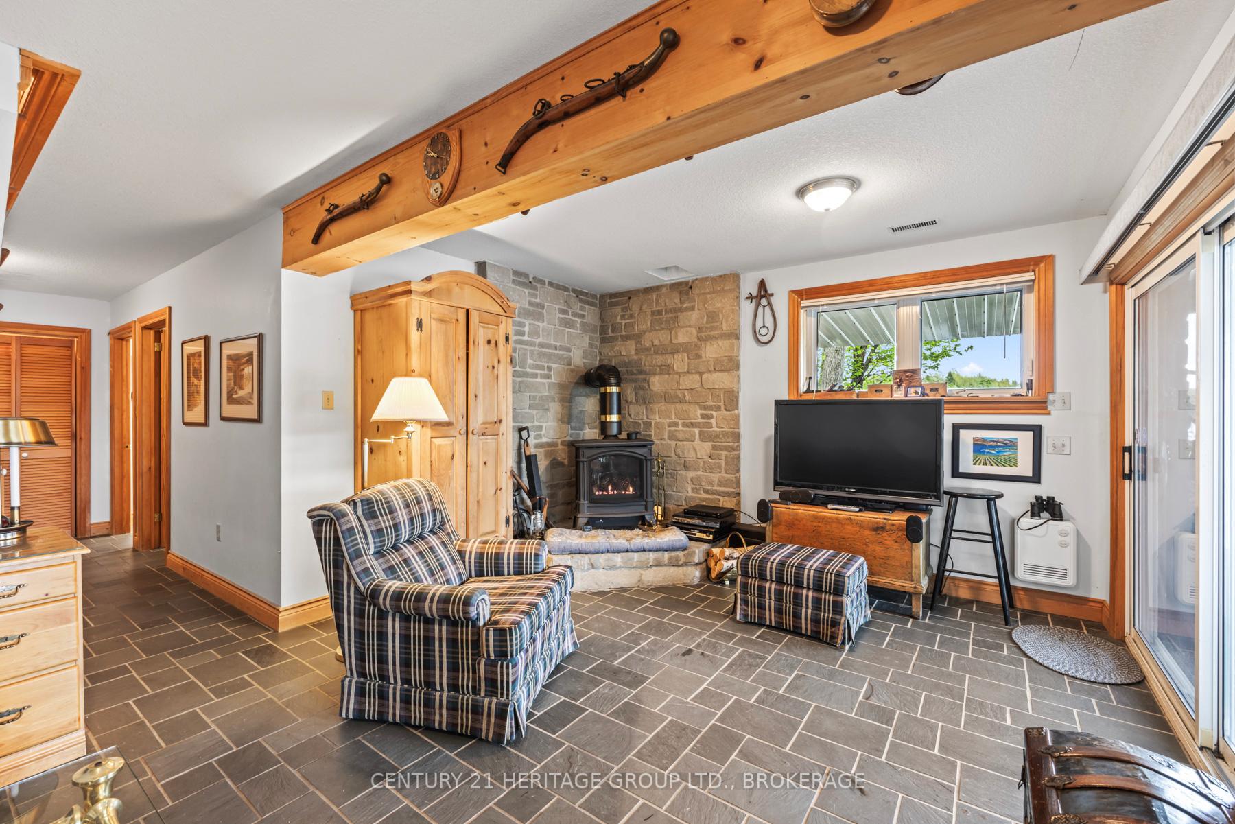 Photo 46 of 8126 Perth Road, South Frontenac, Frontenac South — HOMEH